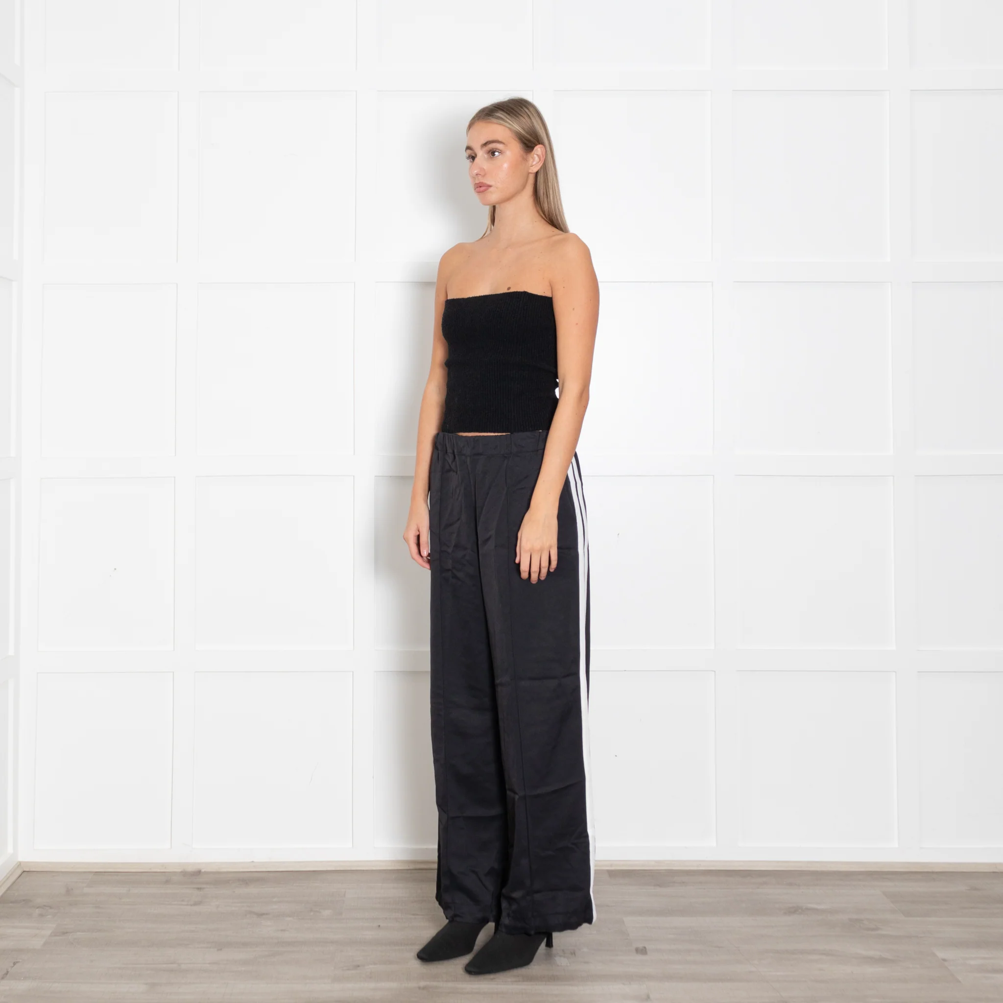Me + Em Grey Black Side Stripe Flared Trousers - Image 3