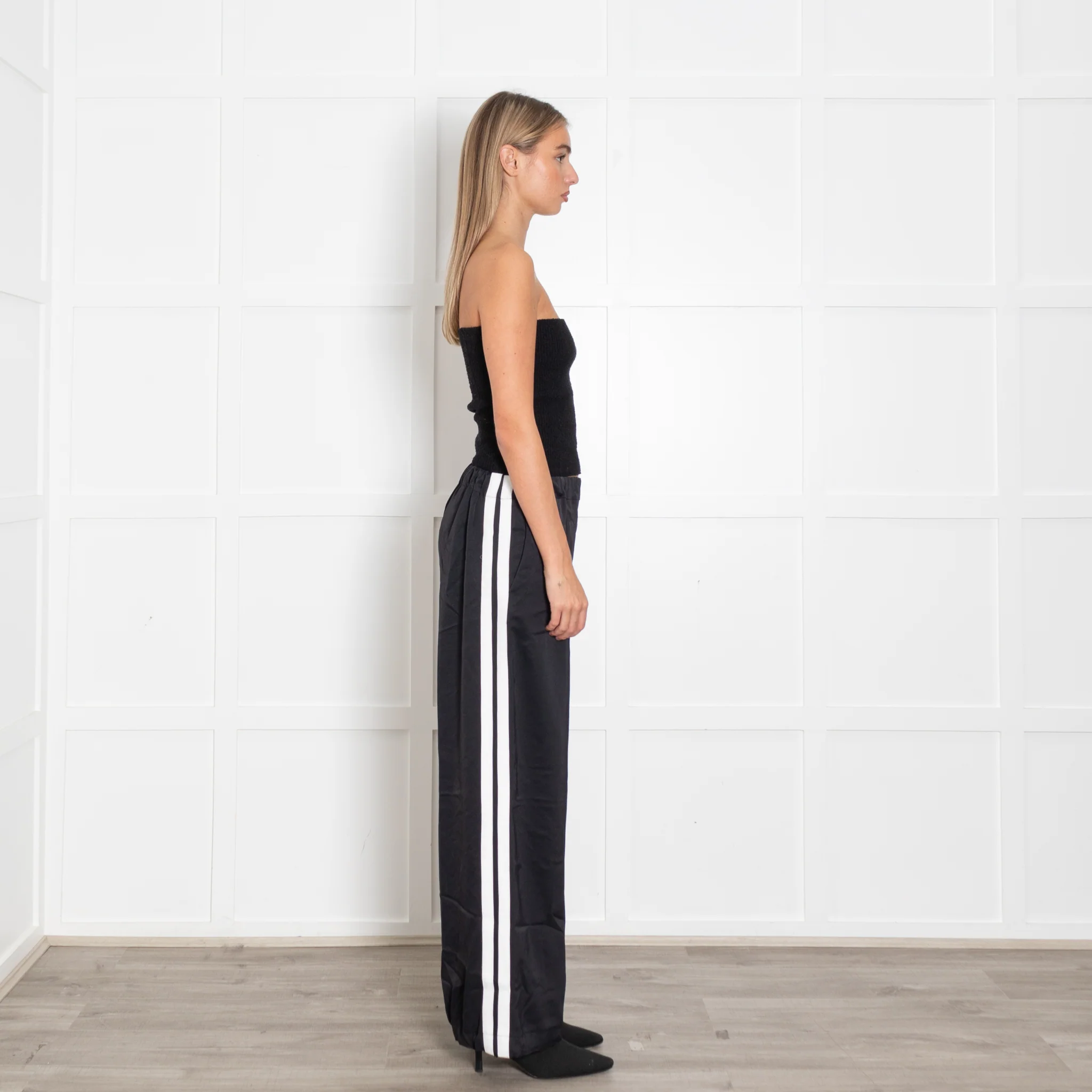 Me + Em Grey Black Side Stripe Flared Trousers - Image 6