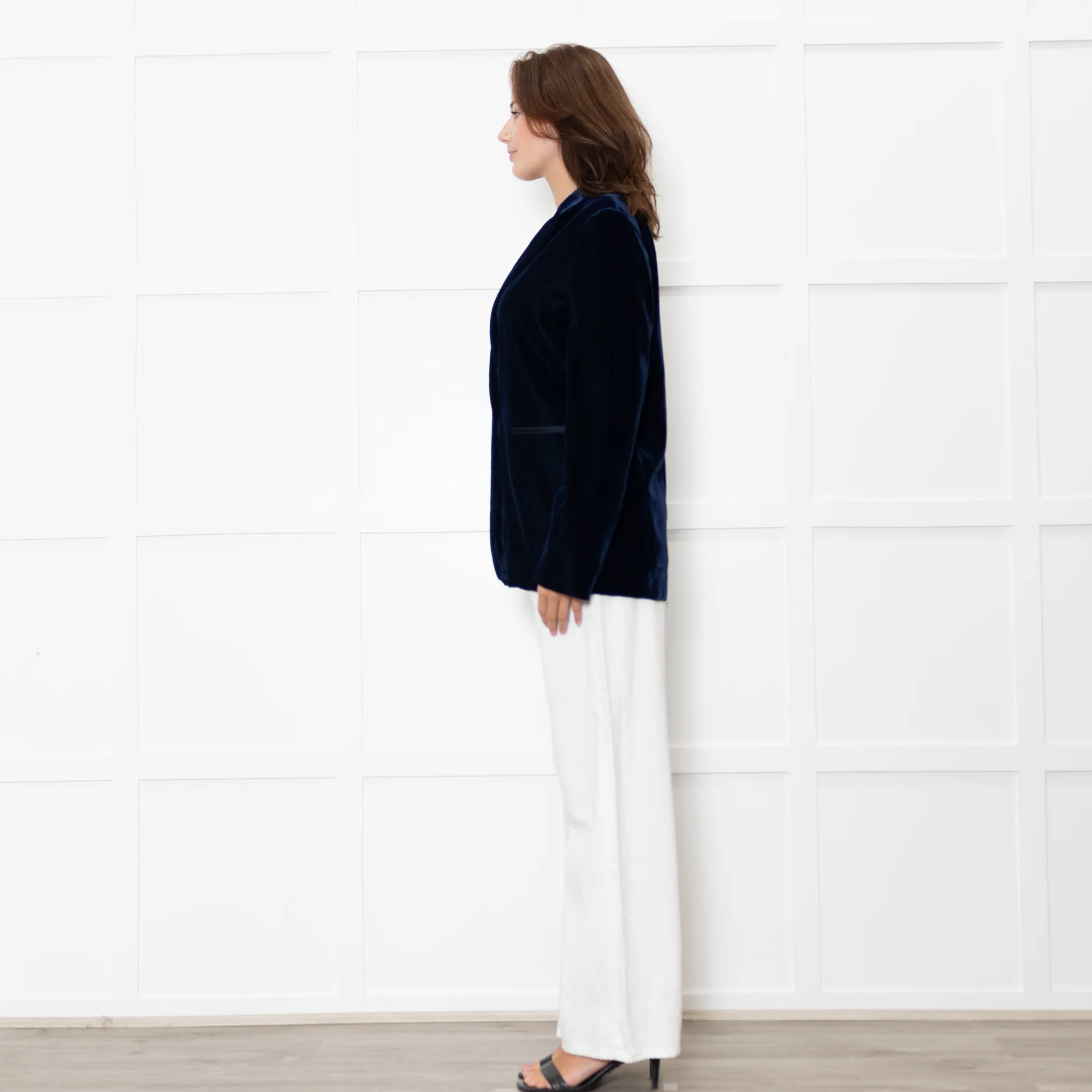 Me + Em Navy Velvet Straight Fit Blazer - Image 4