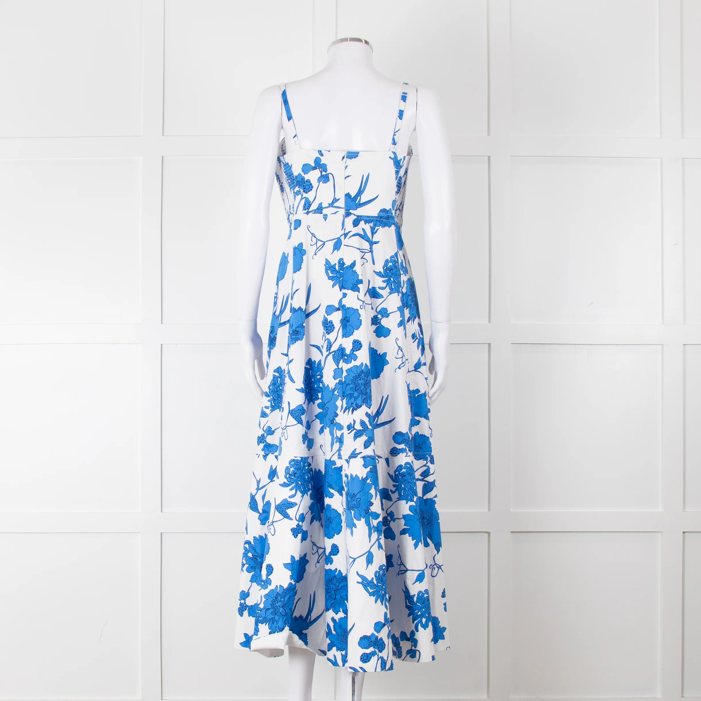 Me + Em Scribbled Blue & White Flower Print Strappy Dress - Image 5