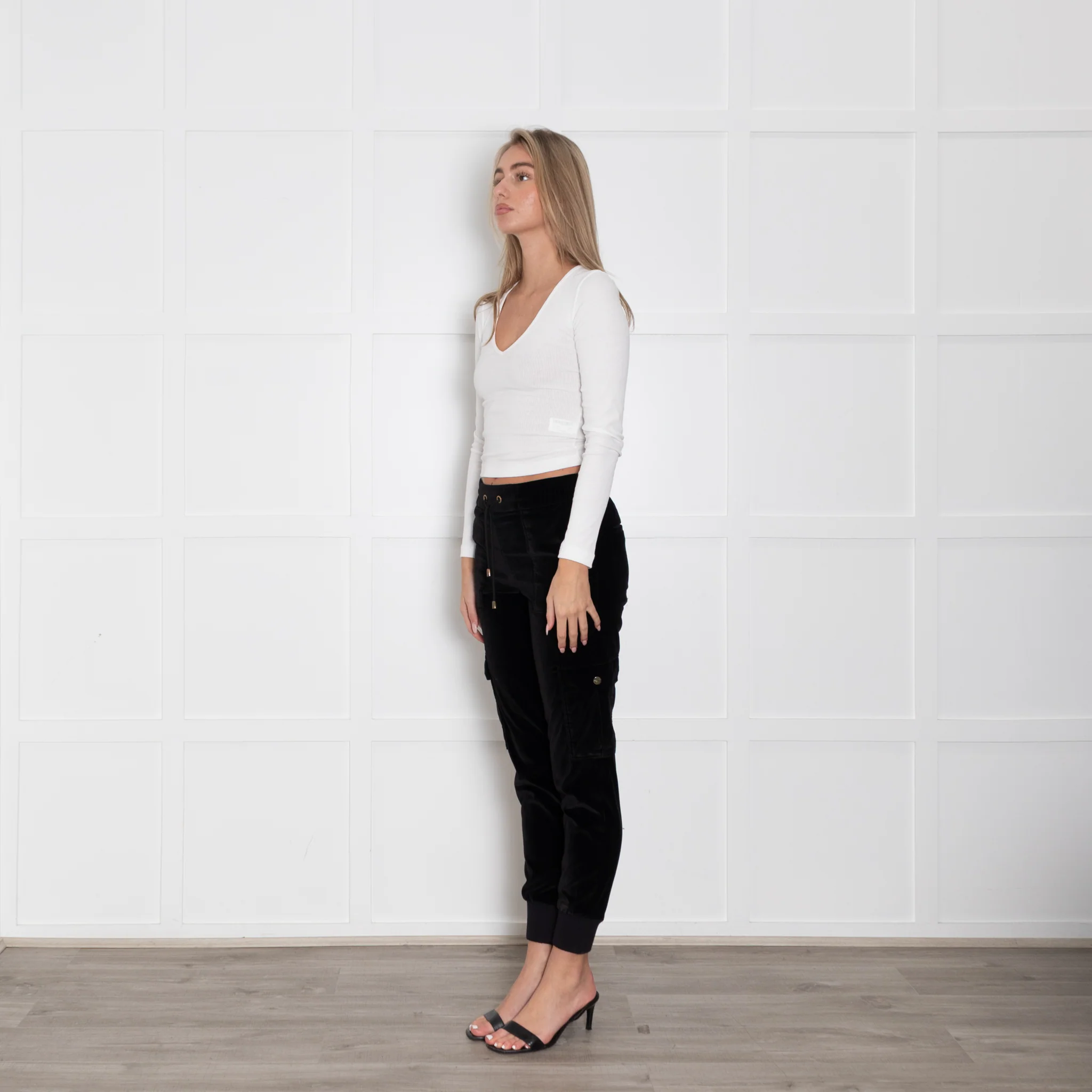 Me+Em Black Velvet Side Pocket Drawstring Waist Joggers - Image 3
