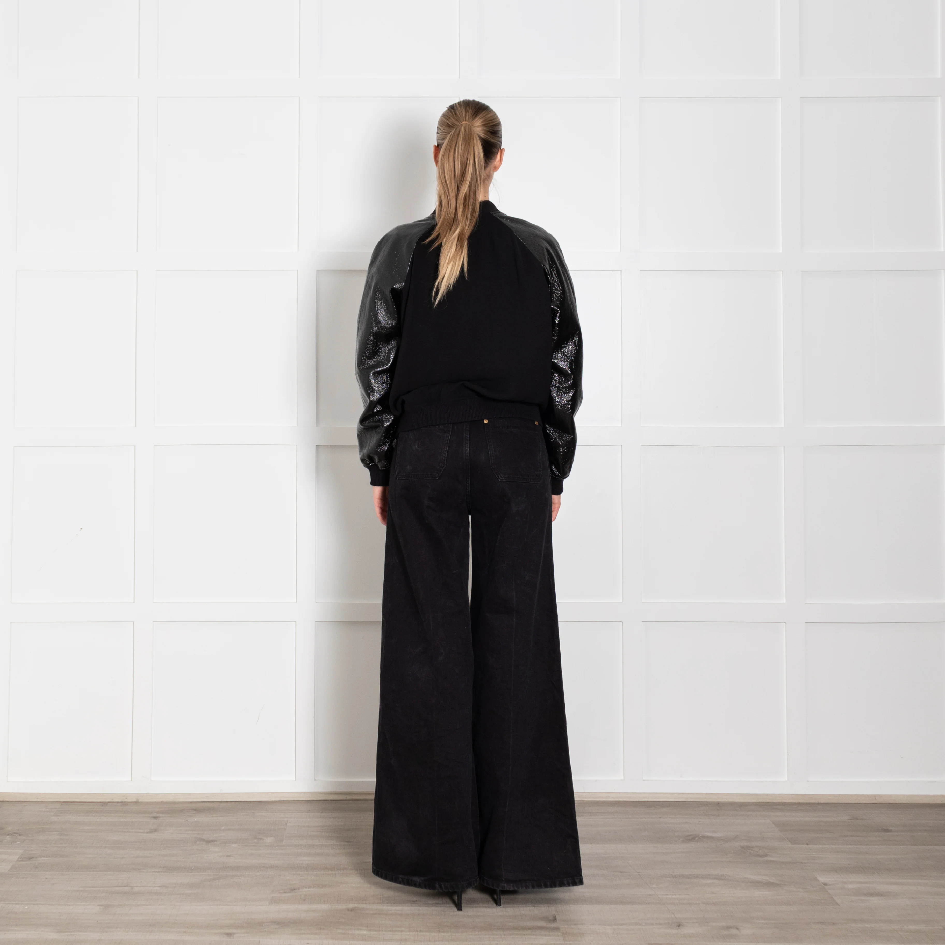 Michael By Michael Kors Black Patent Pleather Sleeve Bomber Jacket - Image 5