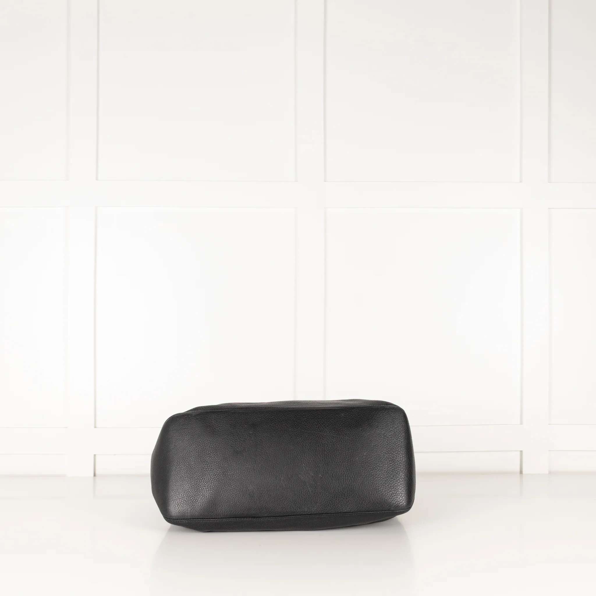 Michael Kors Black Grainy Leather Skorpios Bag - Image 5