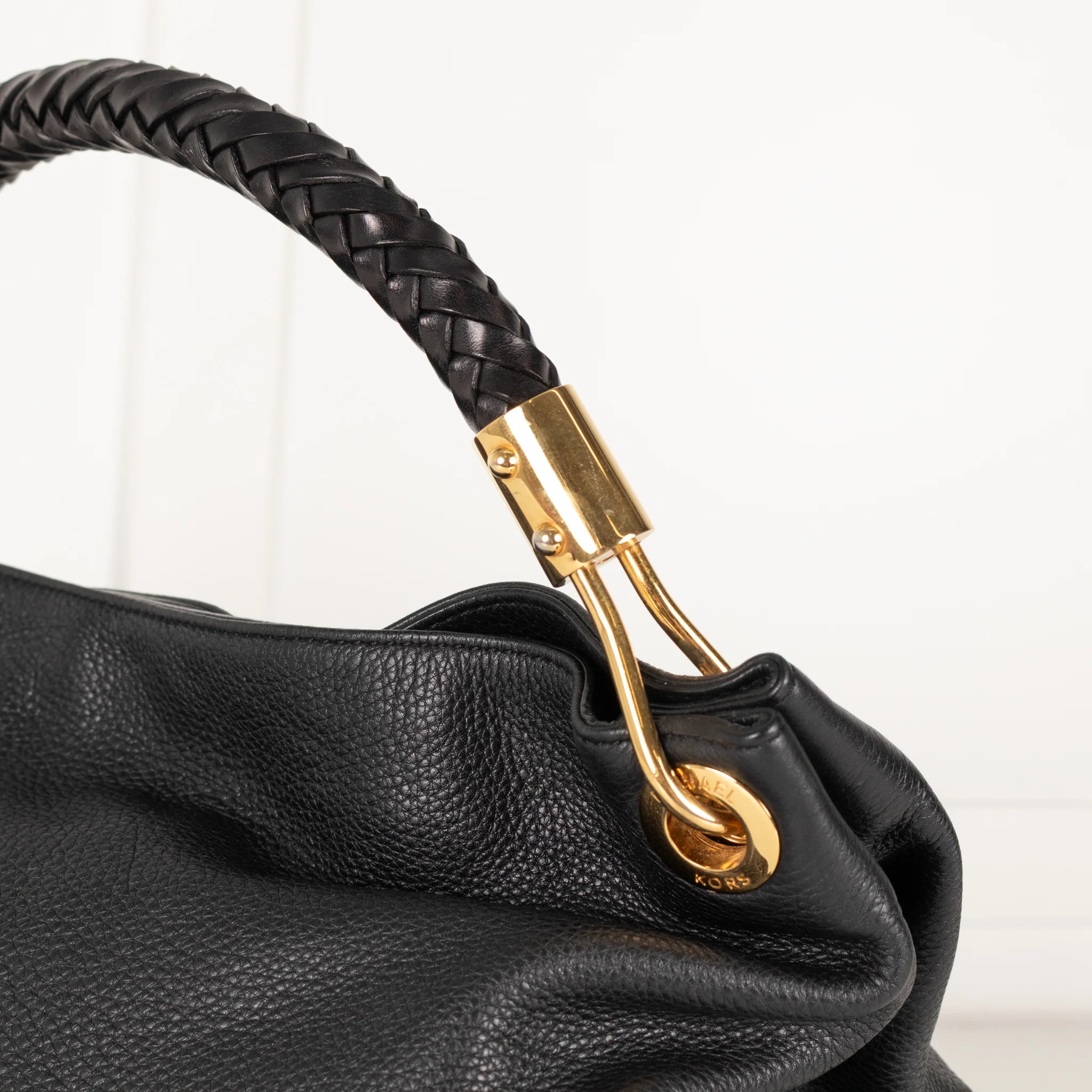 Michael Kors Black Grainy Leather Skorpios Bag - Image 6