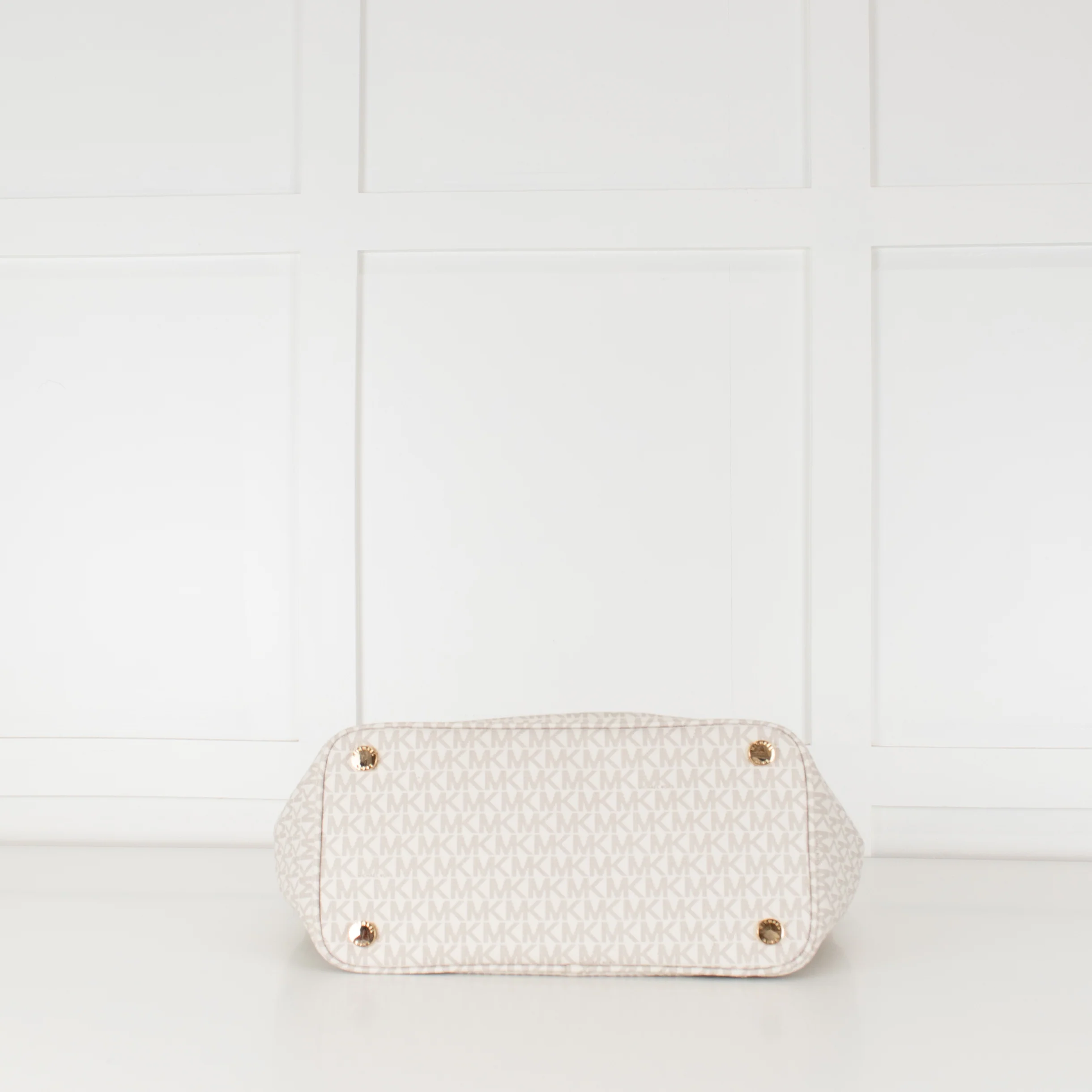 Michael by Michael Kors Logo Jet Set Travel Signature Tote - Image 6