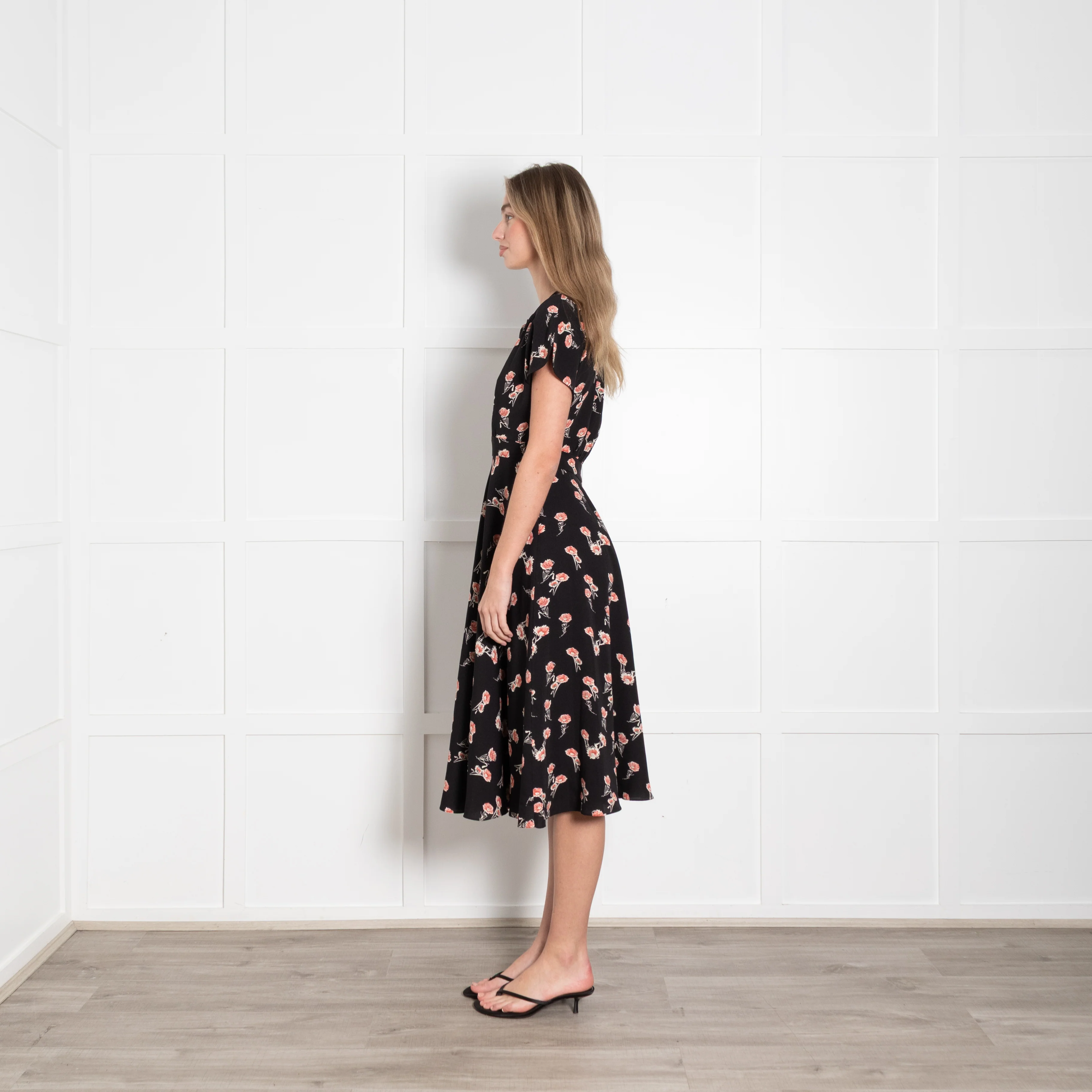 Mikael Aghal Black Orange Floral Sleeveless Midi Dress - Image 4