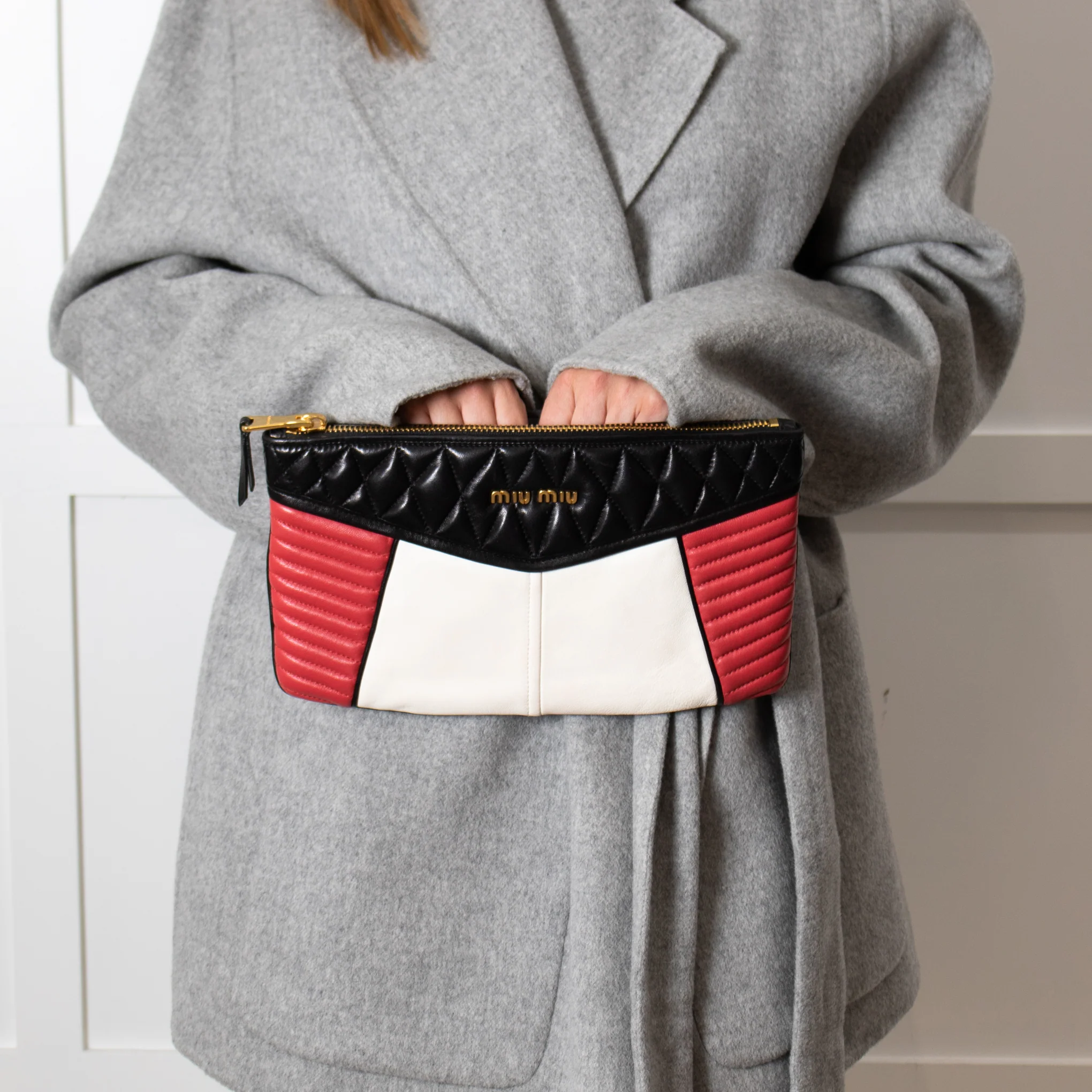 Miu Miu Black, Red and Cream Leather Biker Clutch - Image 5