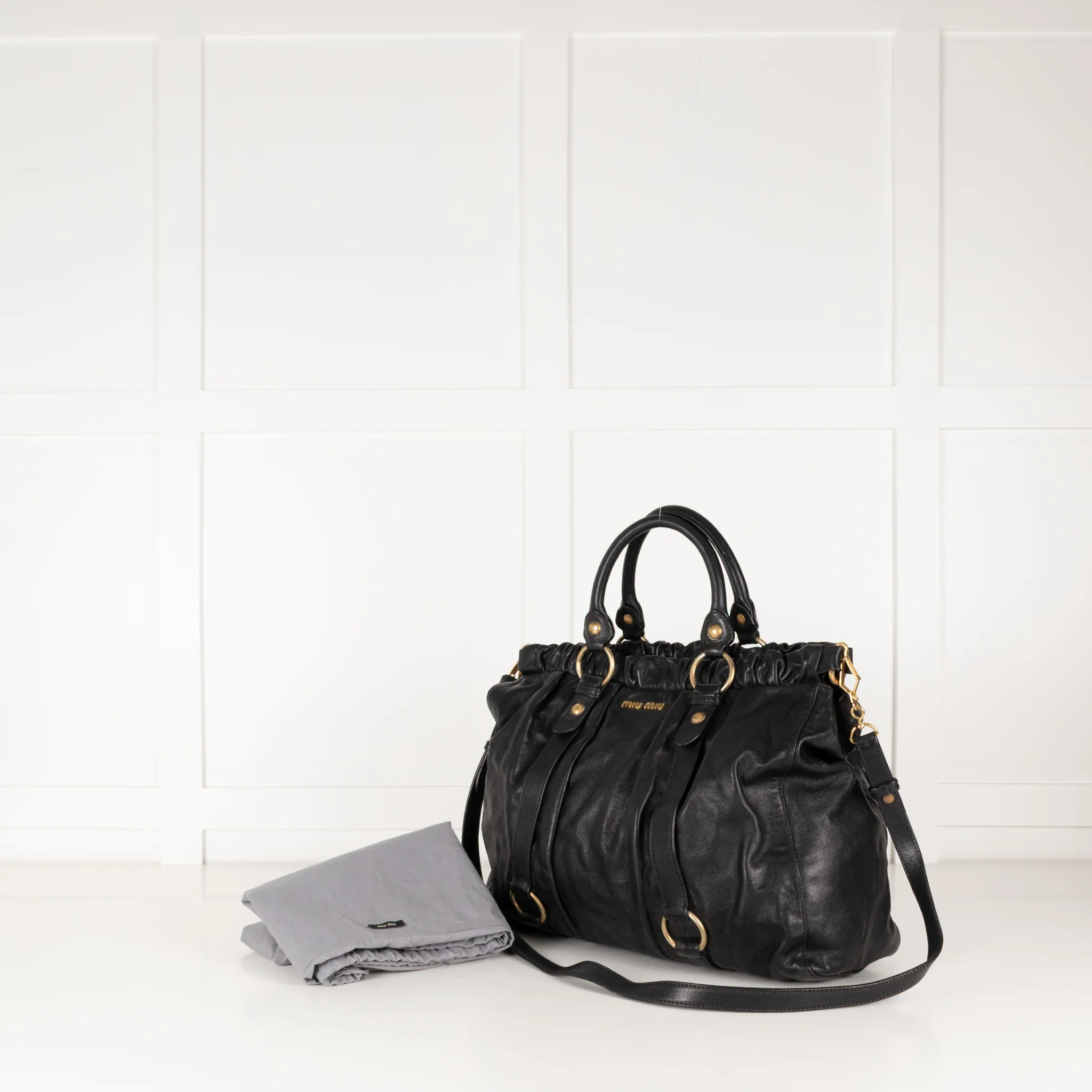 Miu Miu Black Vitello Tote Bag - Image 2