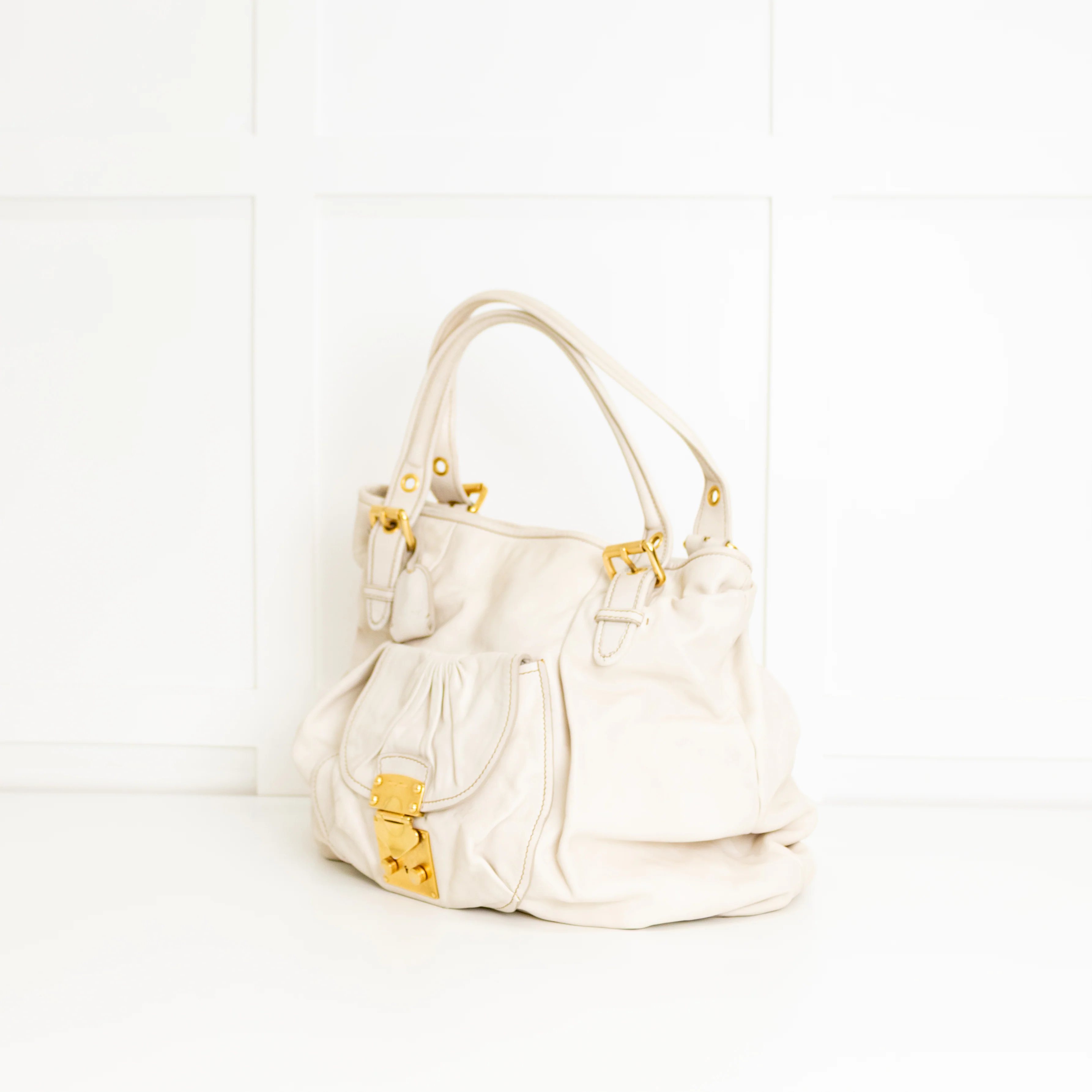 Miu Miu Large Cream Tote Bag - Image 2