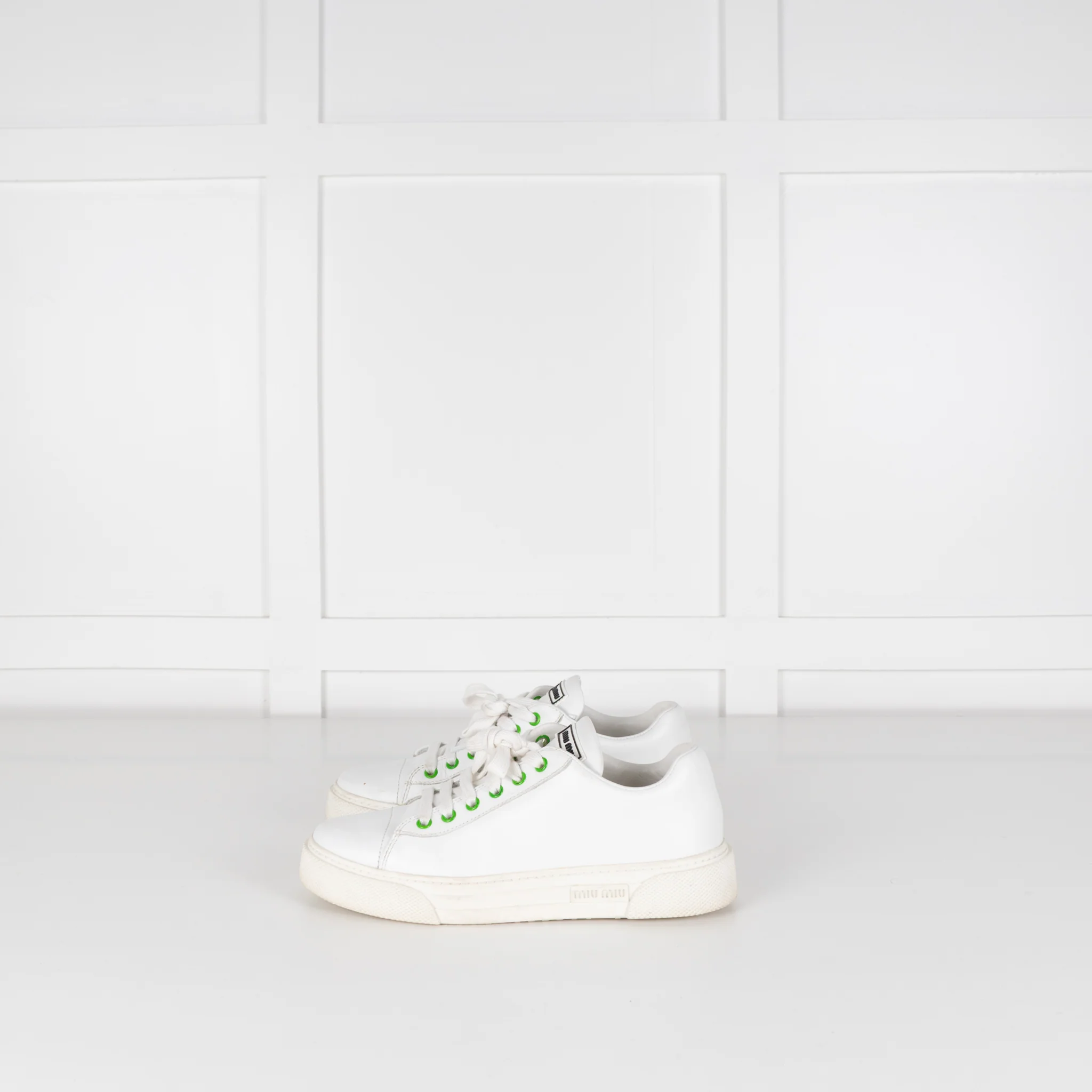 Miu Miu White Leather Trainers with Green Eyelets - Image 4