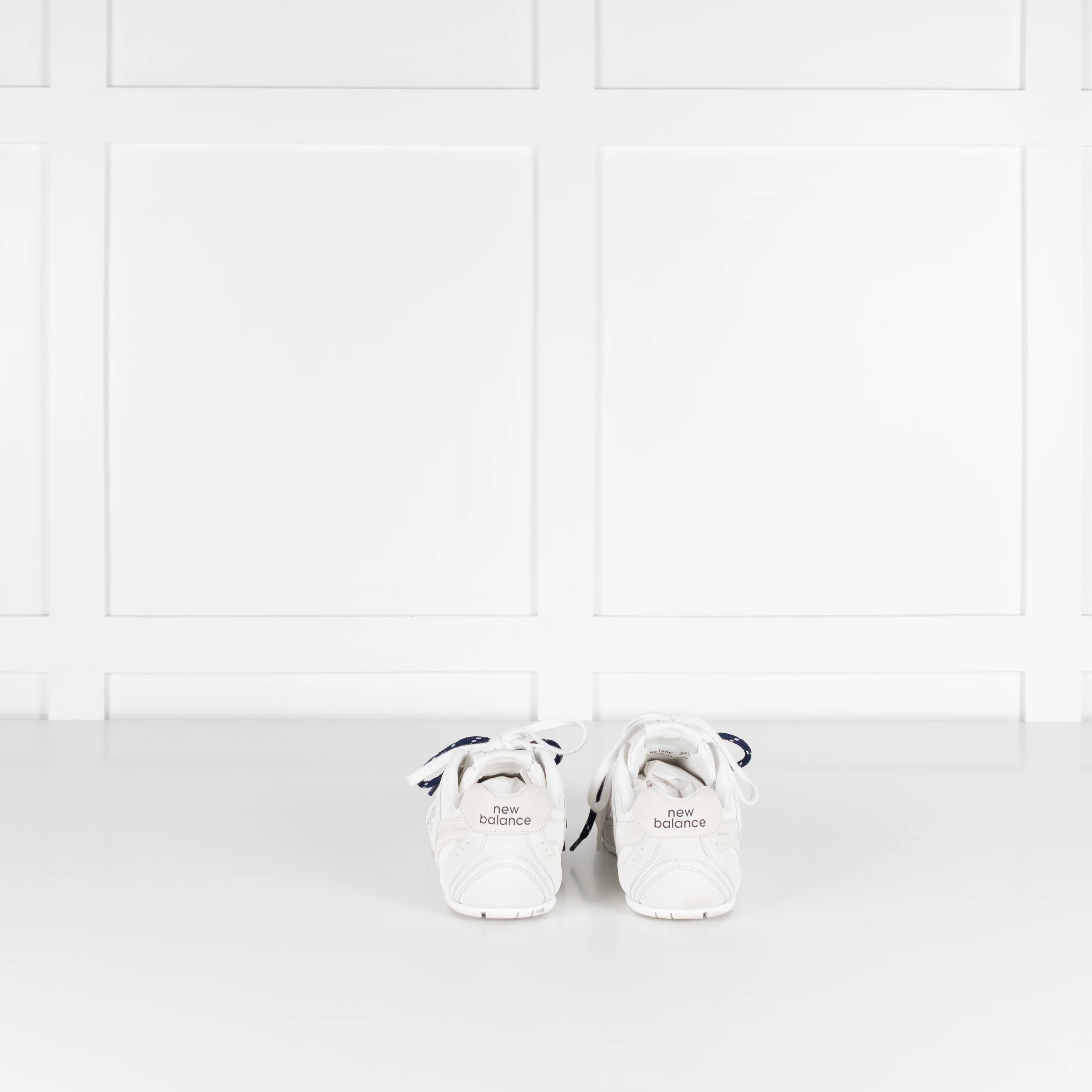 Miu Miu x New Balance White 530 SL Suede Mesh Trainers - Image 5