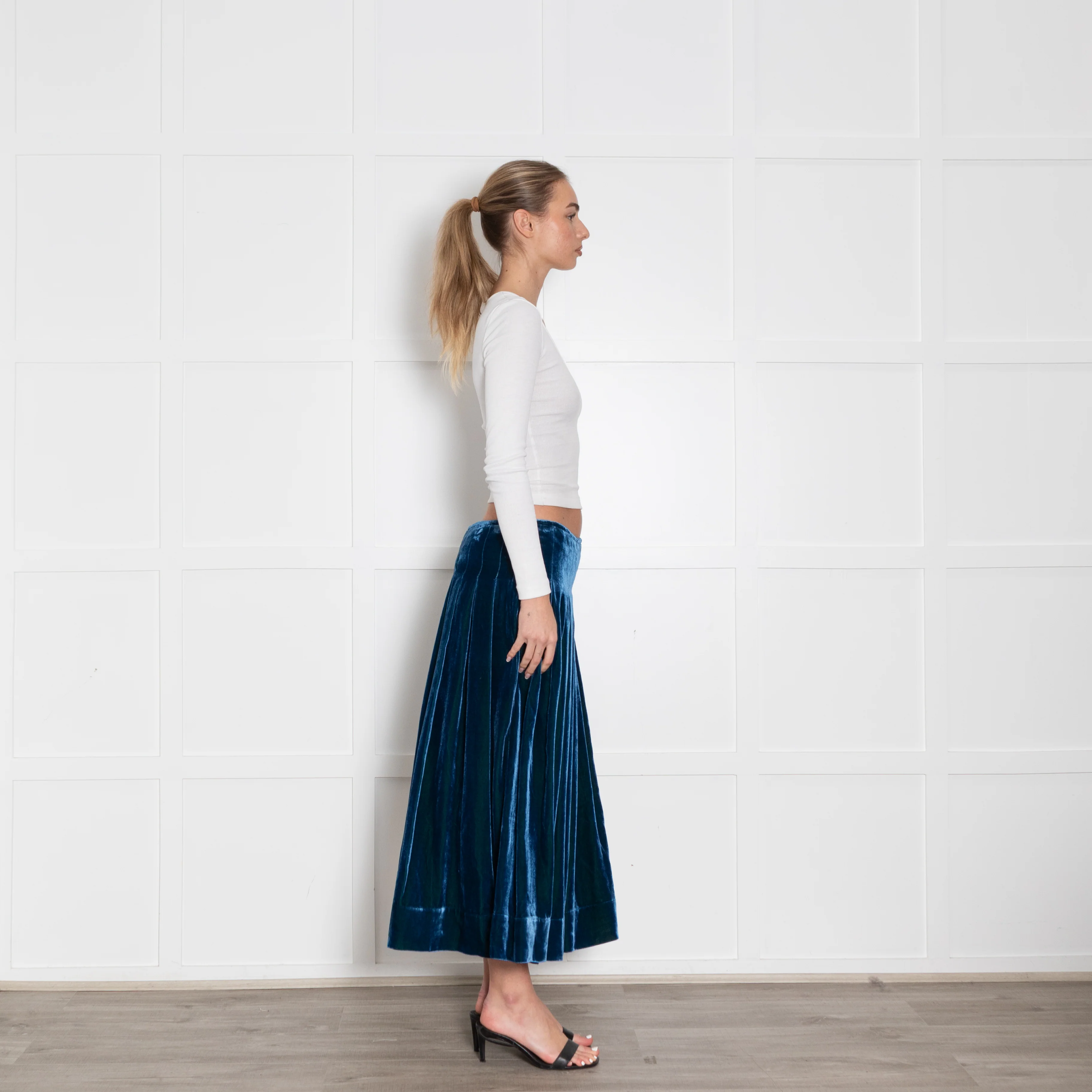 Moloh Blue Velvet Pleated Full Skirt - Image 6
