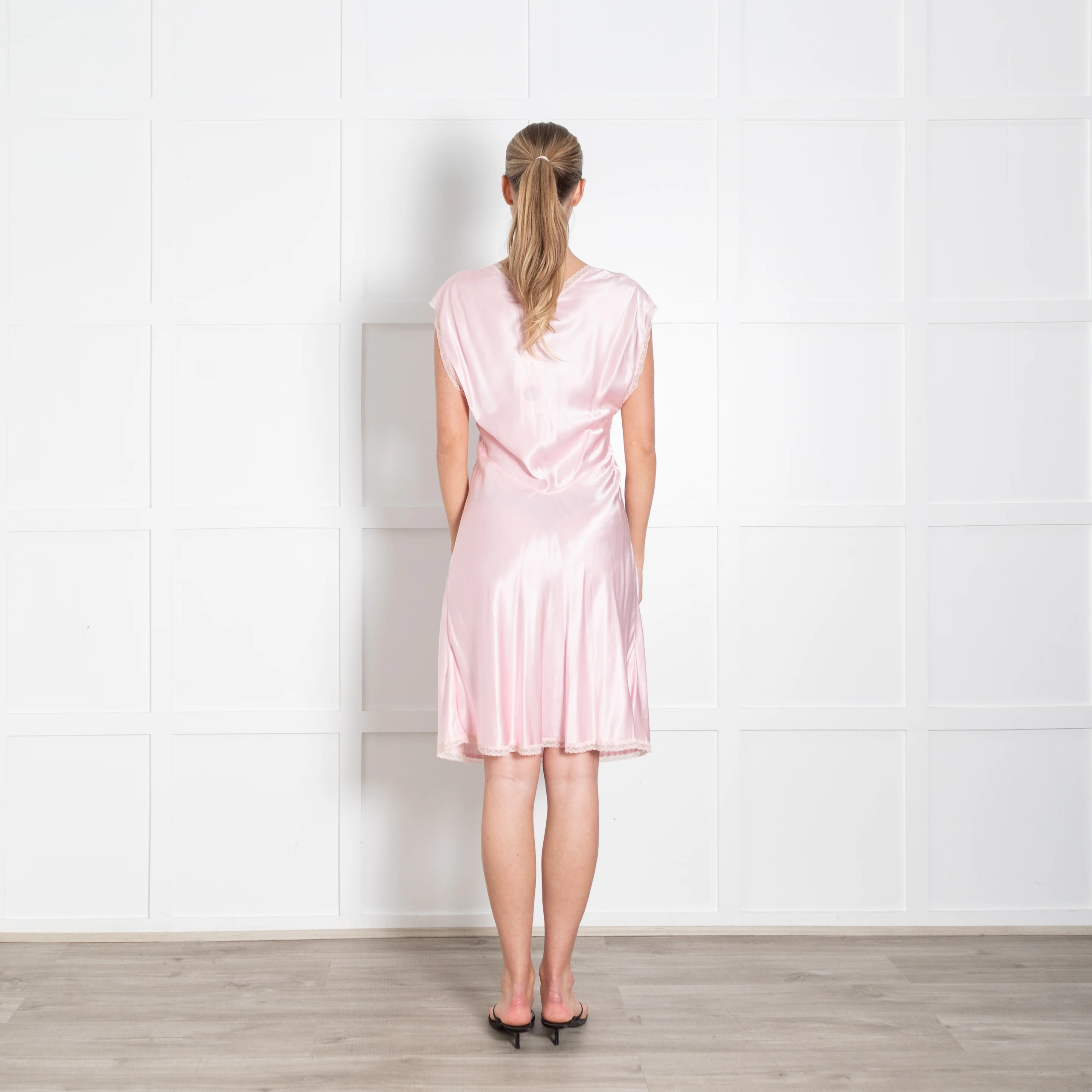 Morgan Lane Pink Lace Trim Detail Silk Blend Pyjama Dress - Image 5