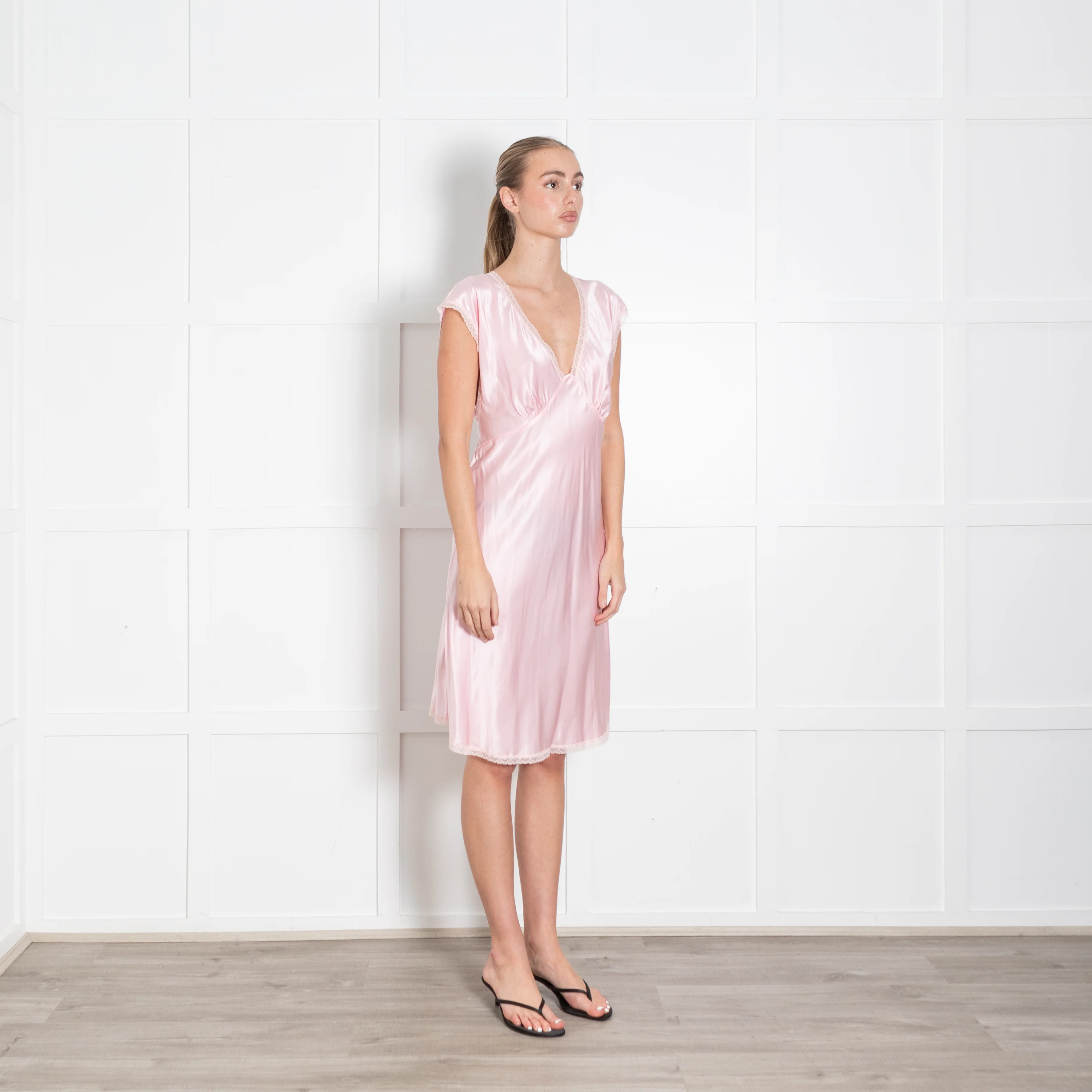 Morgan Lane Pink Lace Trim Detail Silk Blend Pyjama Dress - Image 7