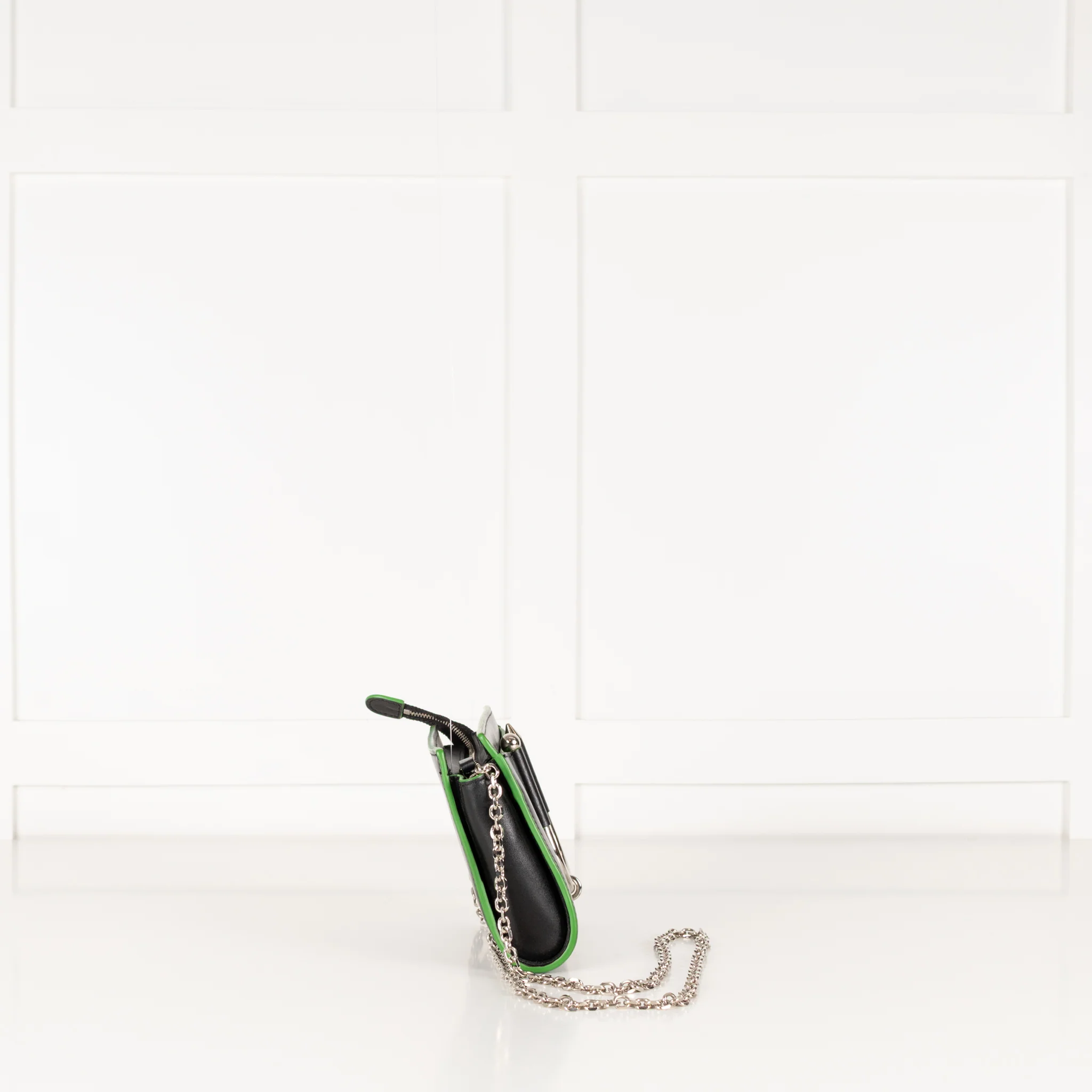 Mugler Black Crossbody Bag with Green Edges - Image 9