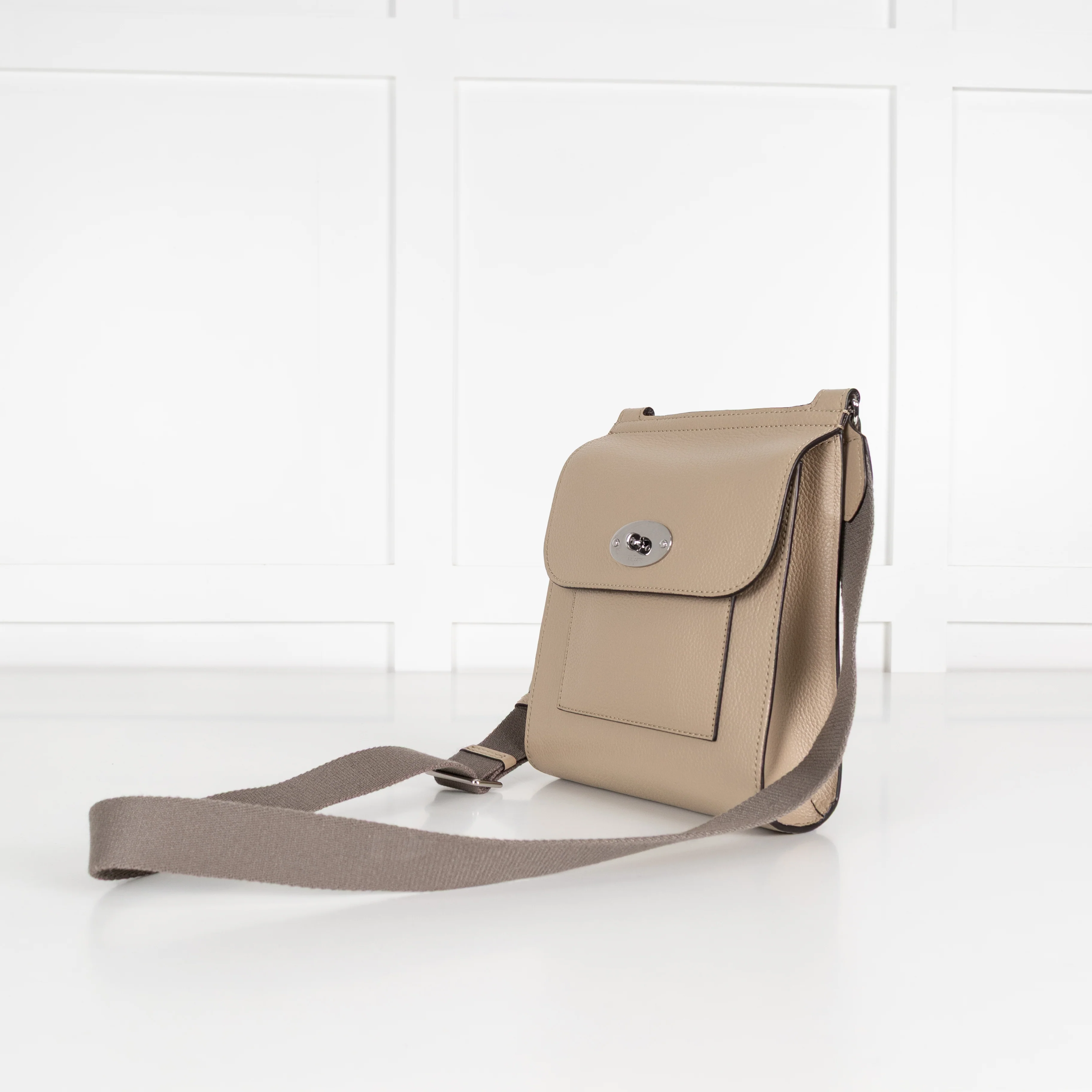Mulberry Antony Small Taupe Crossbody Bag - Image 10