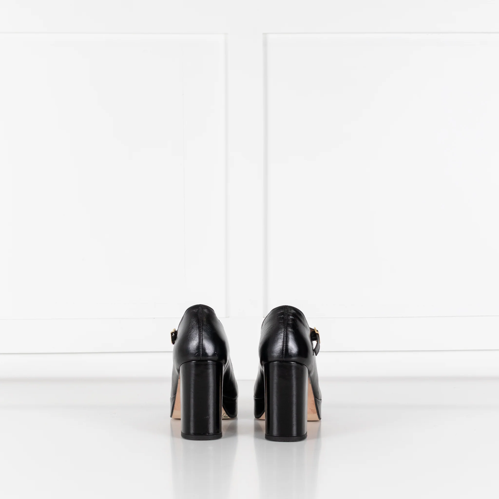 Musier Black Leather Block Heel Shoes - Image 4