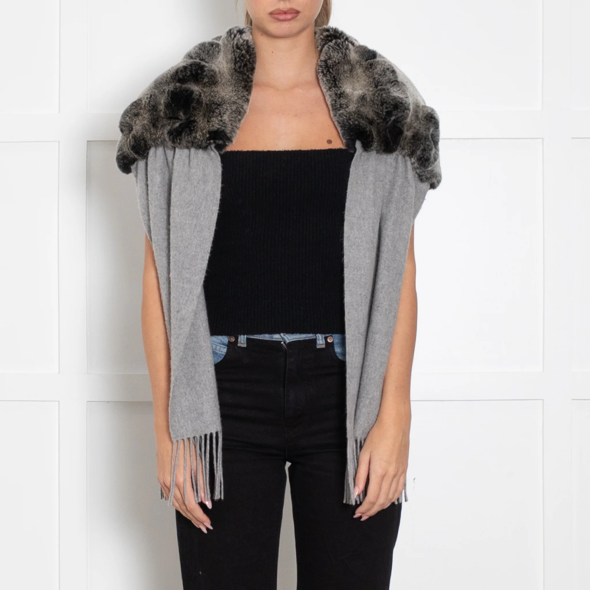N. Peal Grey Cashmere With Rabbit Fur Neck Scarf - Image 2