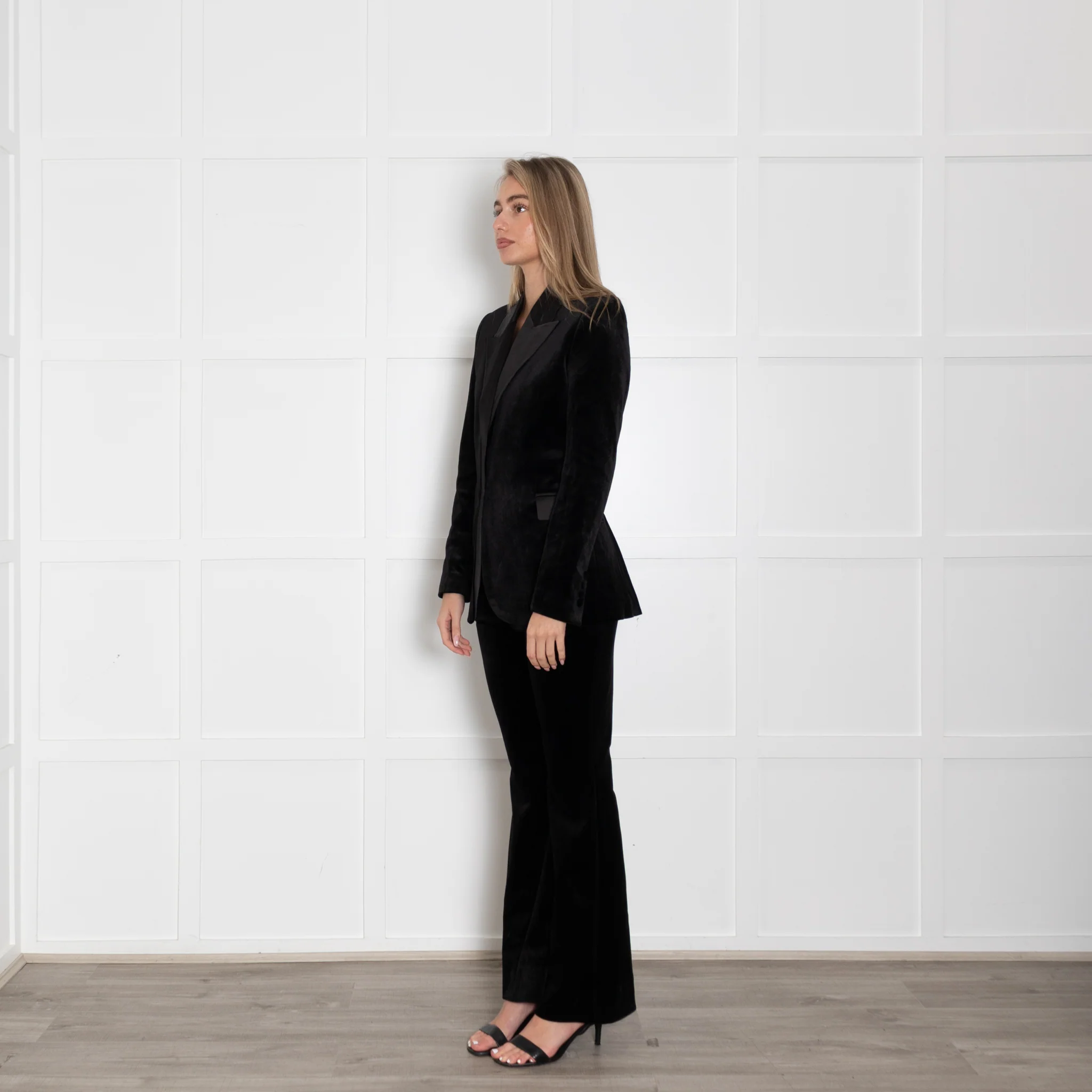Nadine Merabi Black Velvet Beatrice Blazer - Image 3