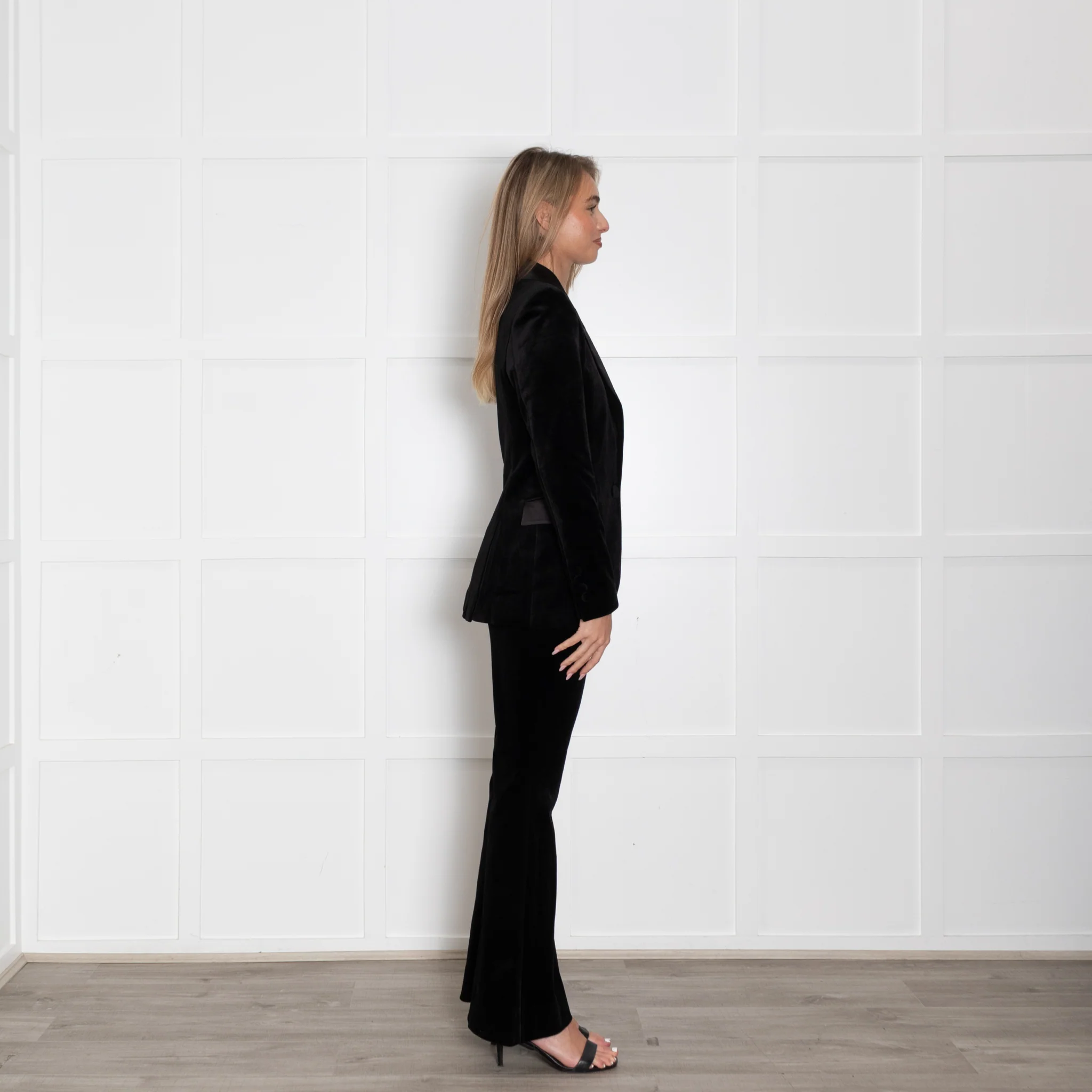 Nadine Merabi Black Velvet Beatrice Blazer - Image 6