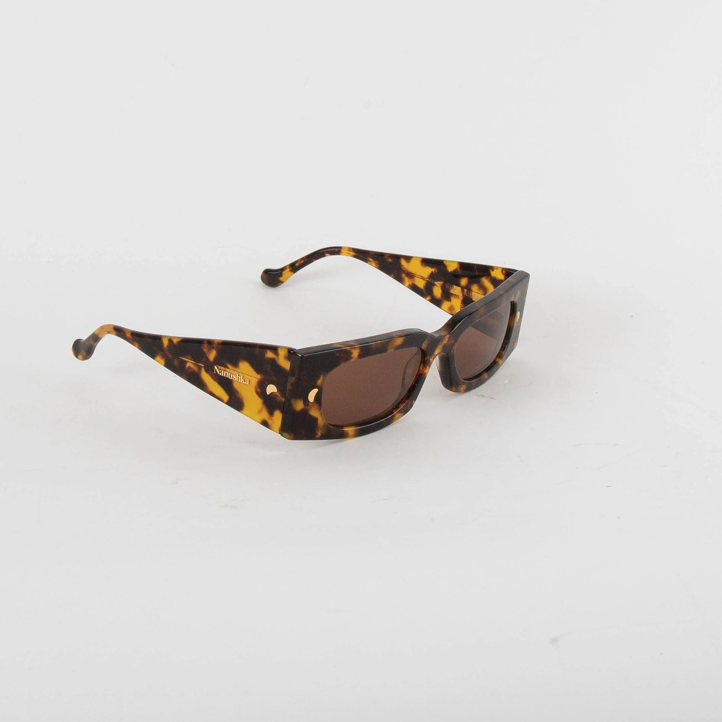Nanushka Fenna Dark Amber Narrow Sunglasses - Image 4