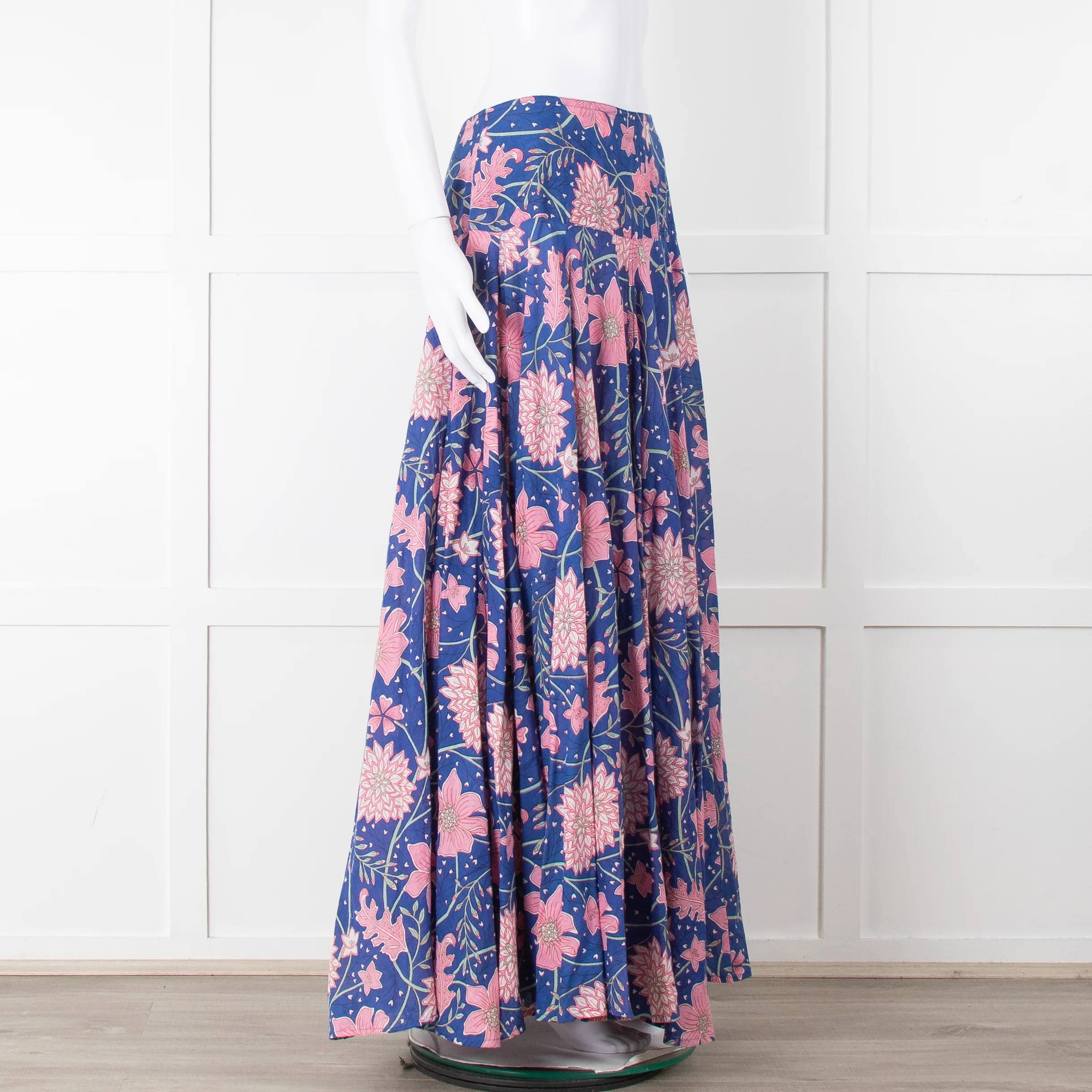 Neve & Noor Blue Pink Green Floral Print Maxi Skirt - Image 2