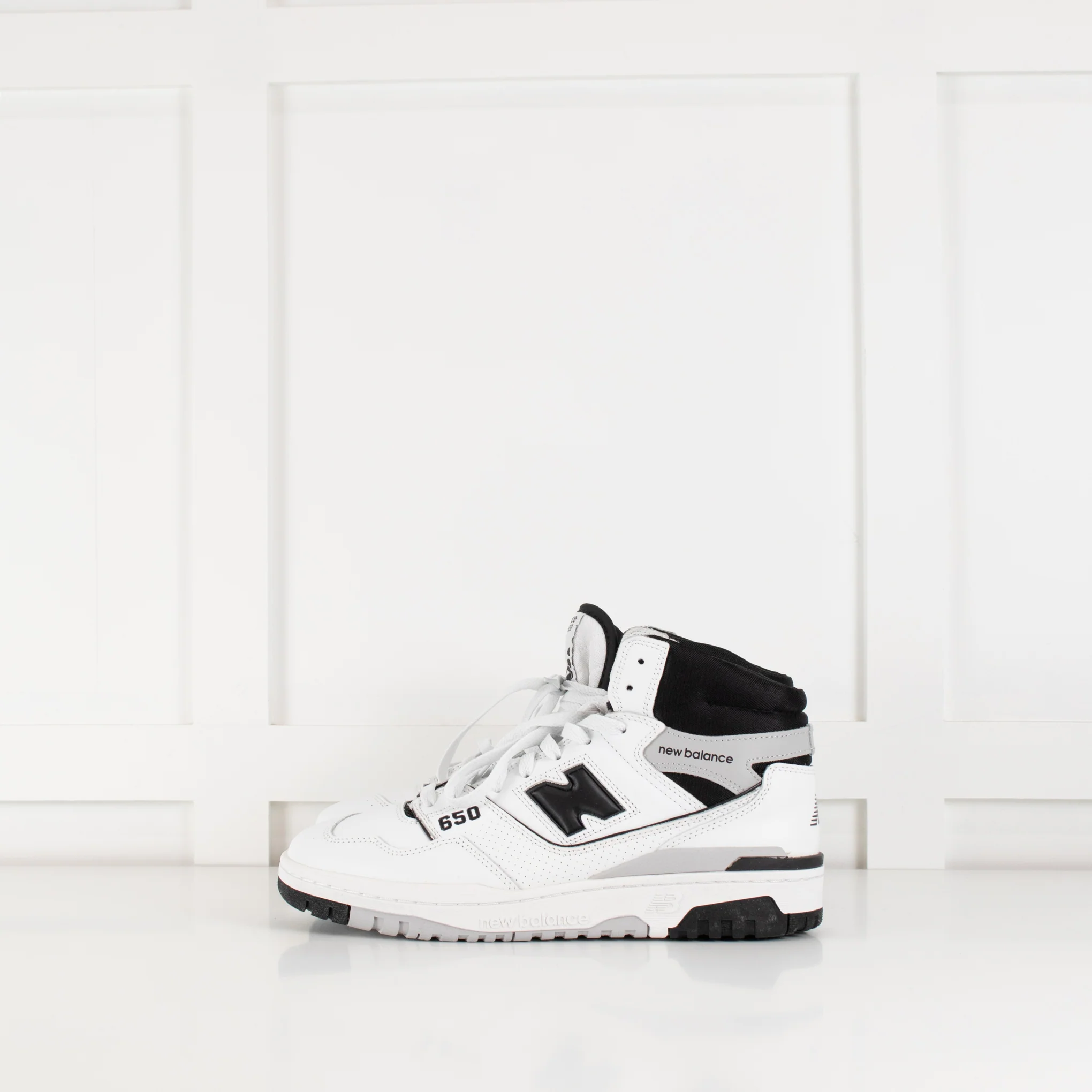 New Balance High Top 650 Trainers - Image 3