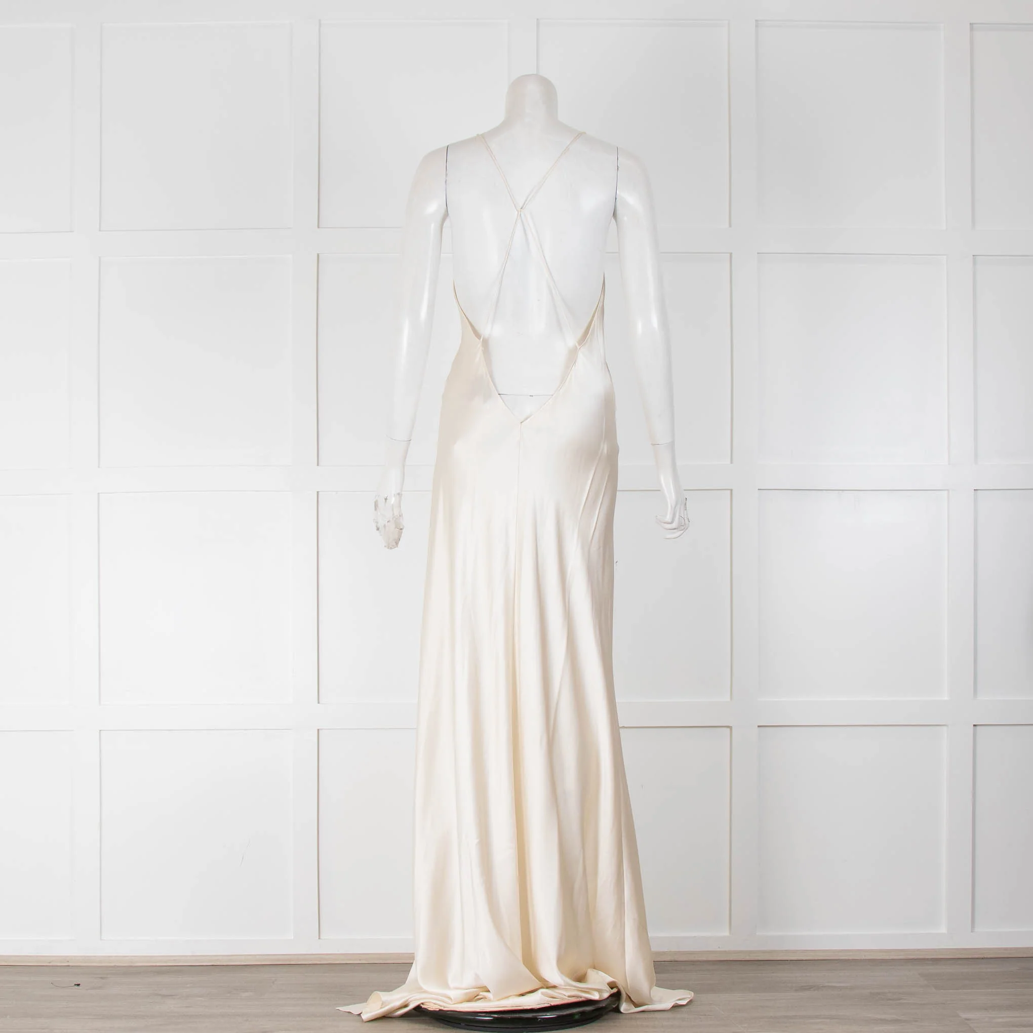 Nili Lotan Katie Silk V Neck Sleeveless Gown With Train - Image 4
