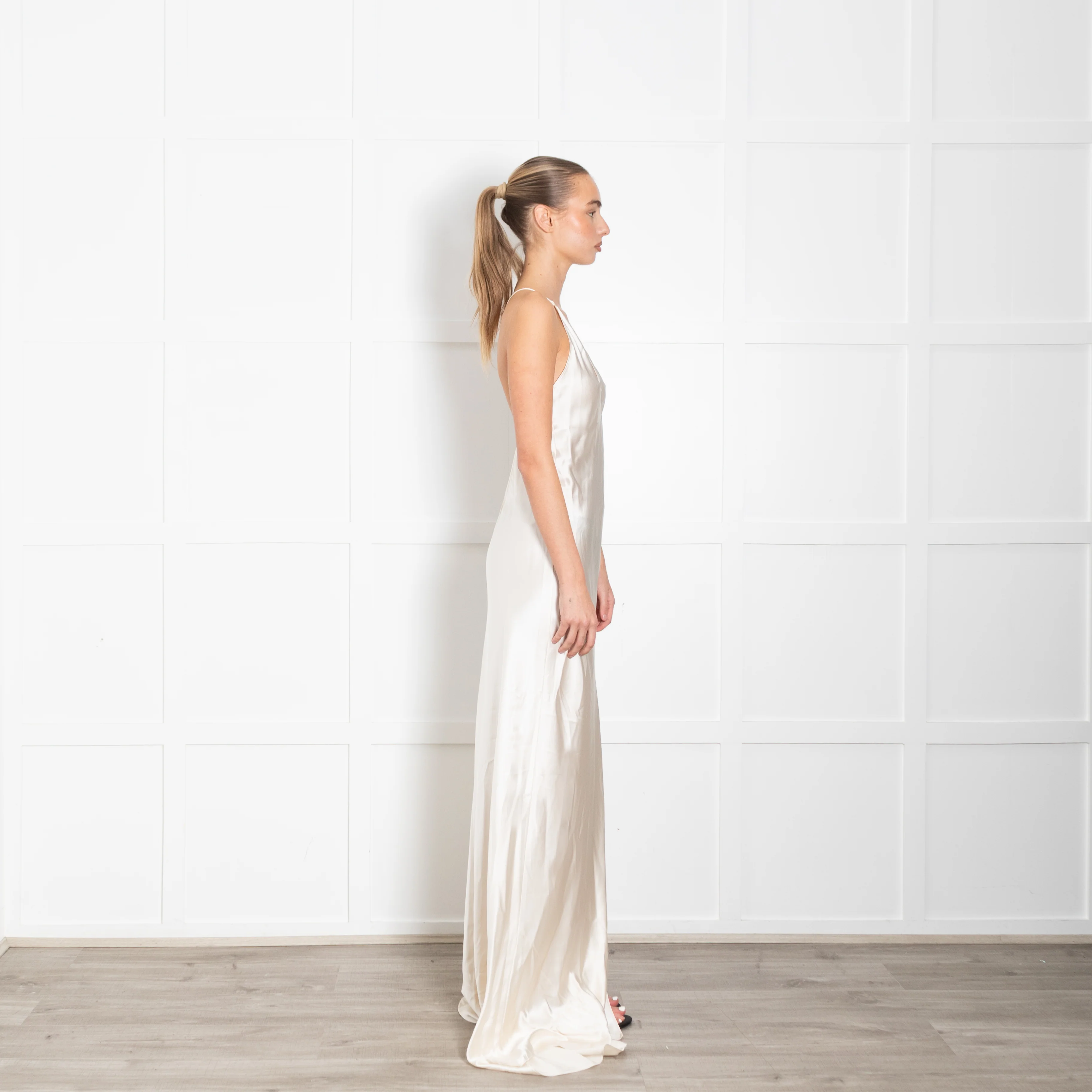 Nili Lotan Katie Silk V-Neck Sleeveless Gown With Train - Image 6
