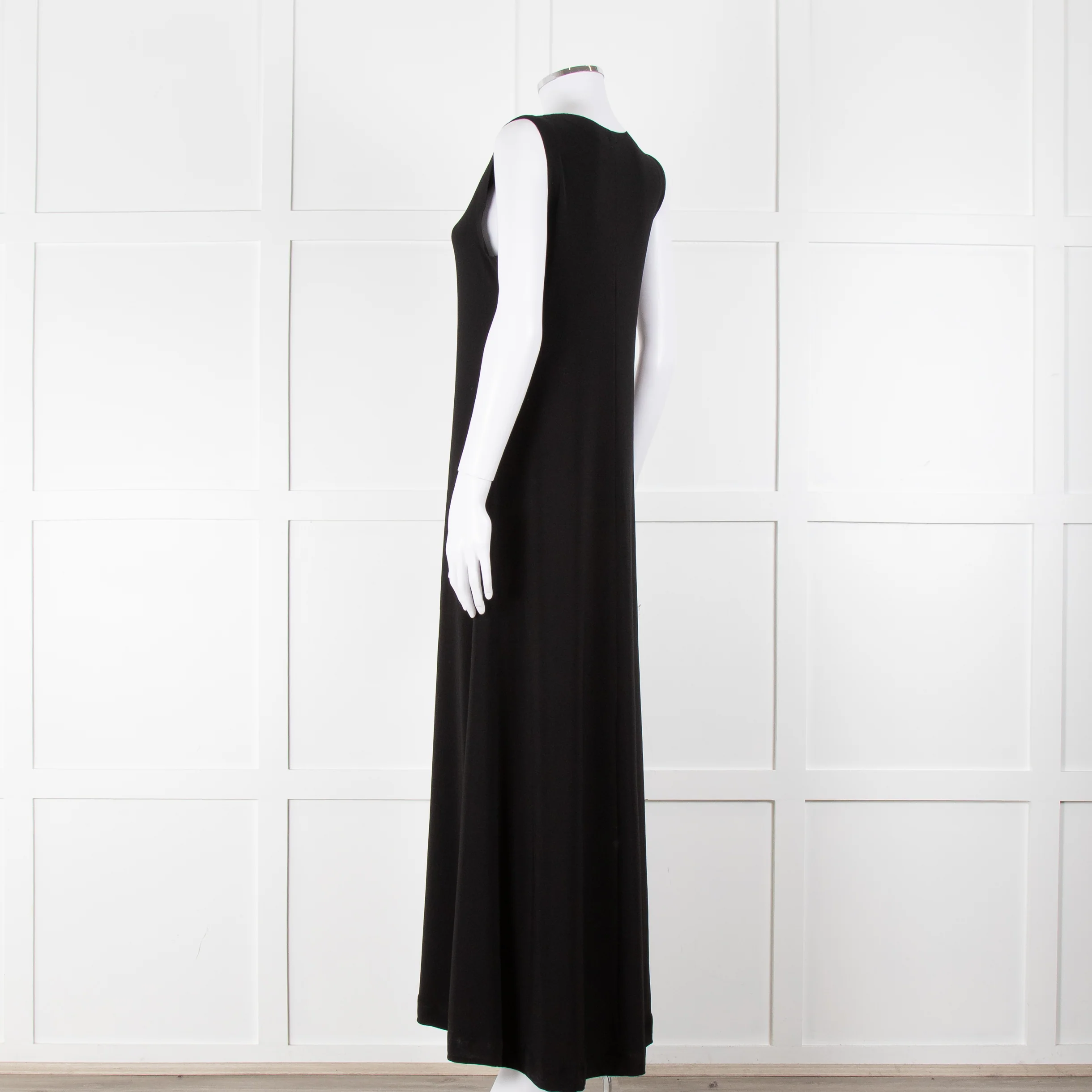 Norma Kamali Black Sleeveless Stretch Maxi Dress - Image 6