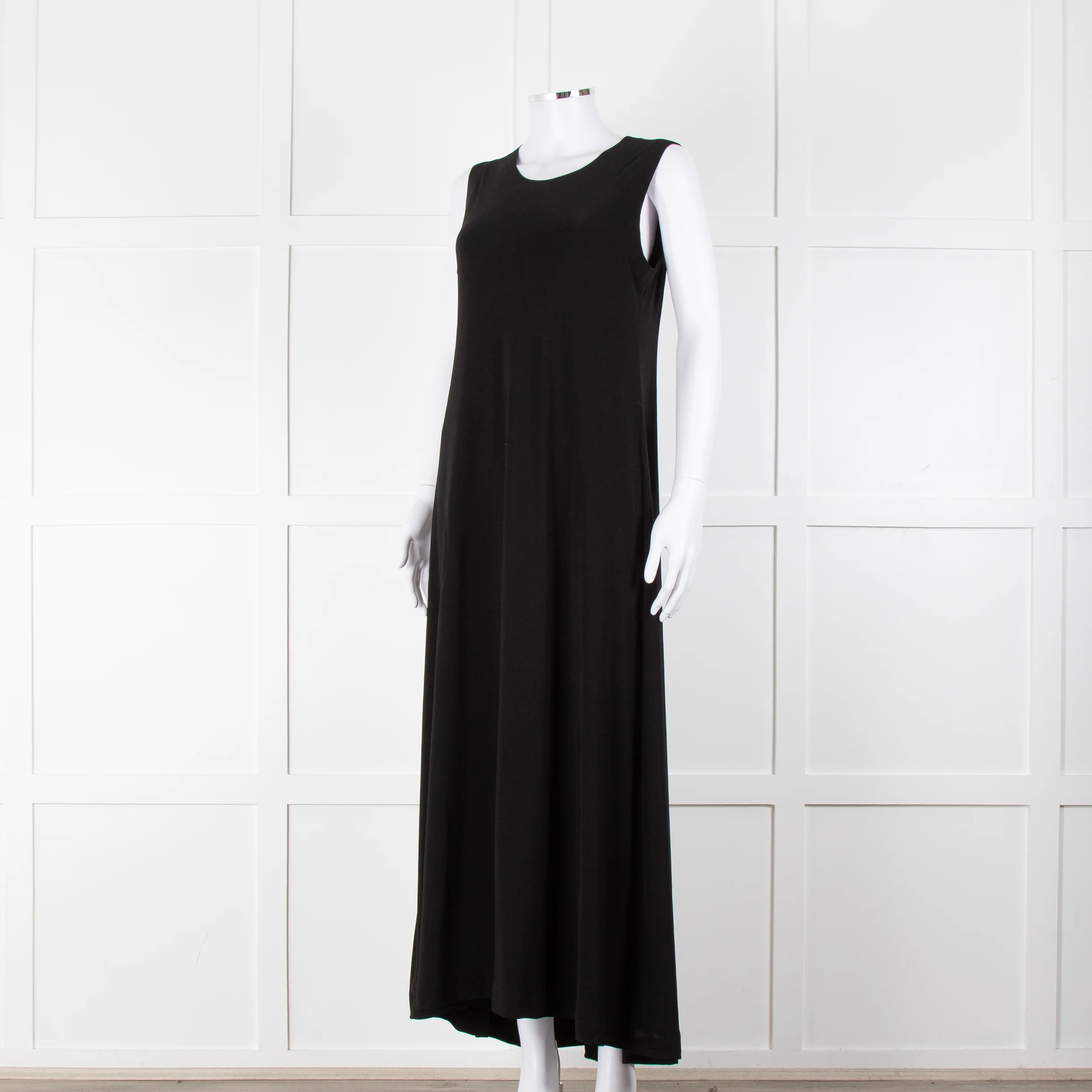 Norma Kamali Black Sleeveless Stretch Maxi Dress - Image 8