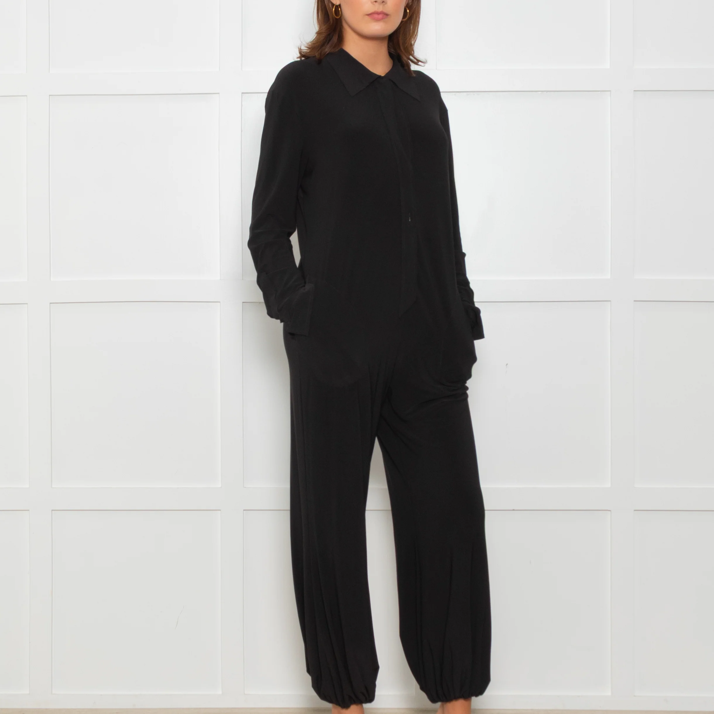 Norma Kamali Black Stretch Collared Jumpsuit - Image 2