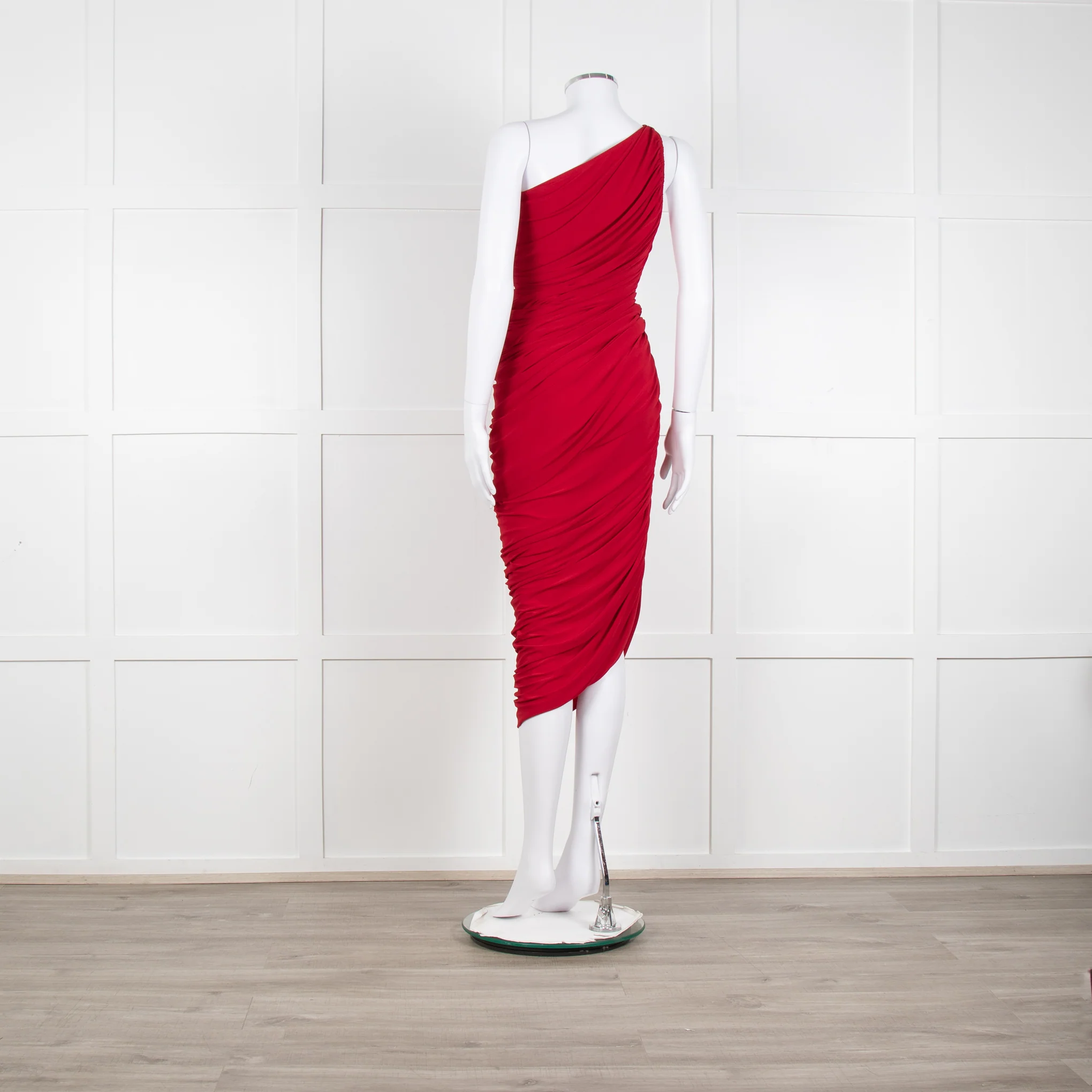 Norma Kamali Red Ruched One Shoulder Bodycon Dress - Image 4