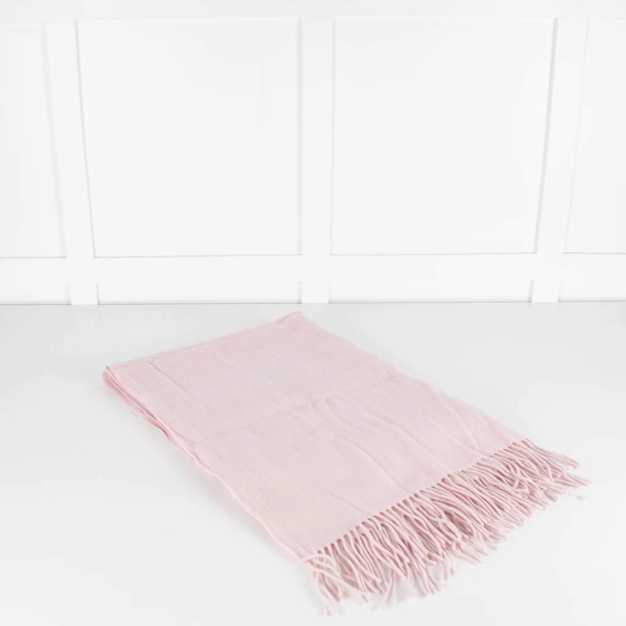 N.Peal Pale Pink Cashmere Large Scarf - Image 3