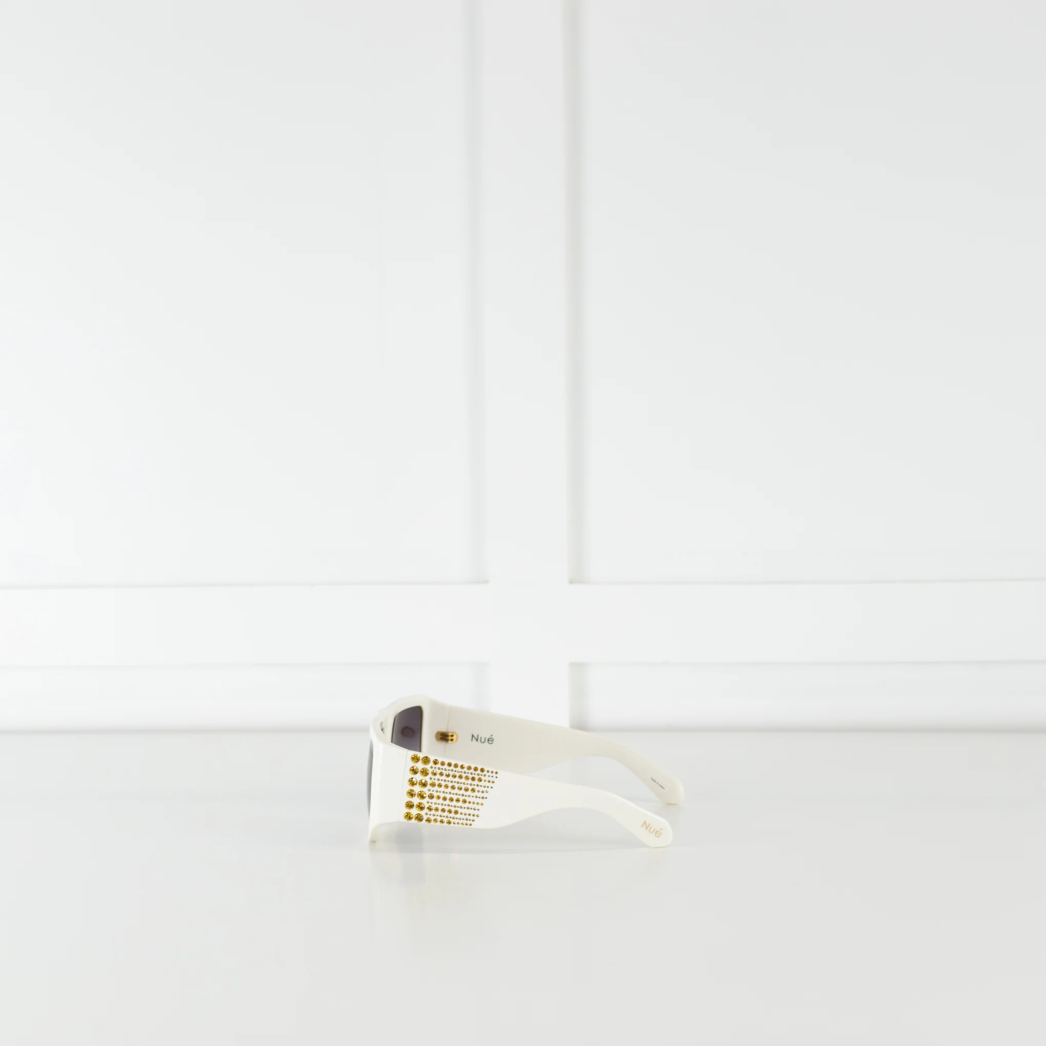 Nue Studio + Linda Farrow White Gold Crystals Oversized Sunglasses - Image 4