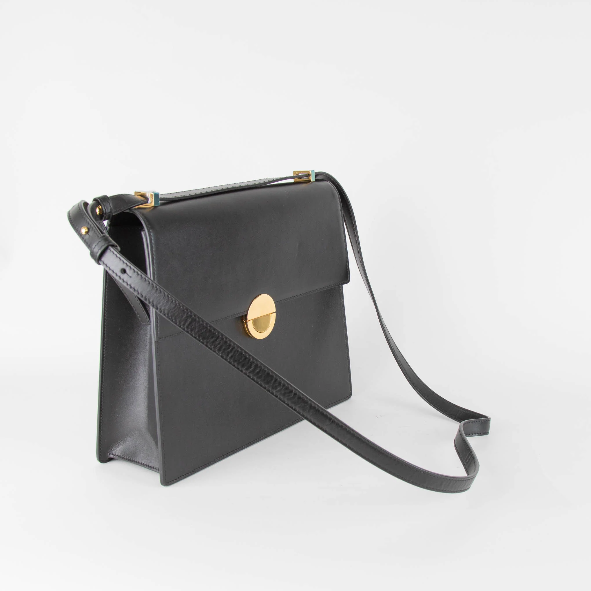 Objets Daso Hye Leather Flap Gold Closure Shoulder Bag Black - Image 3
