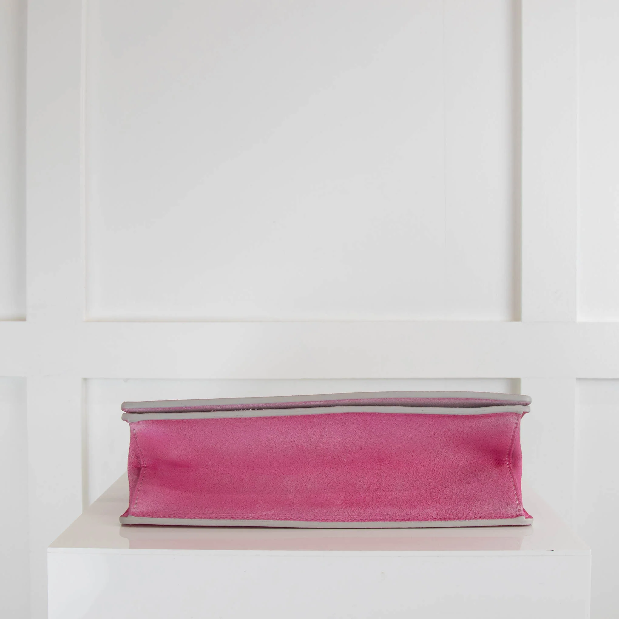 Off White Pink Sprayed Suede Jitney 2.8 Handbag - Image 5