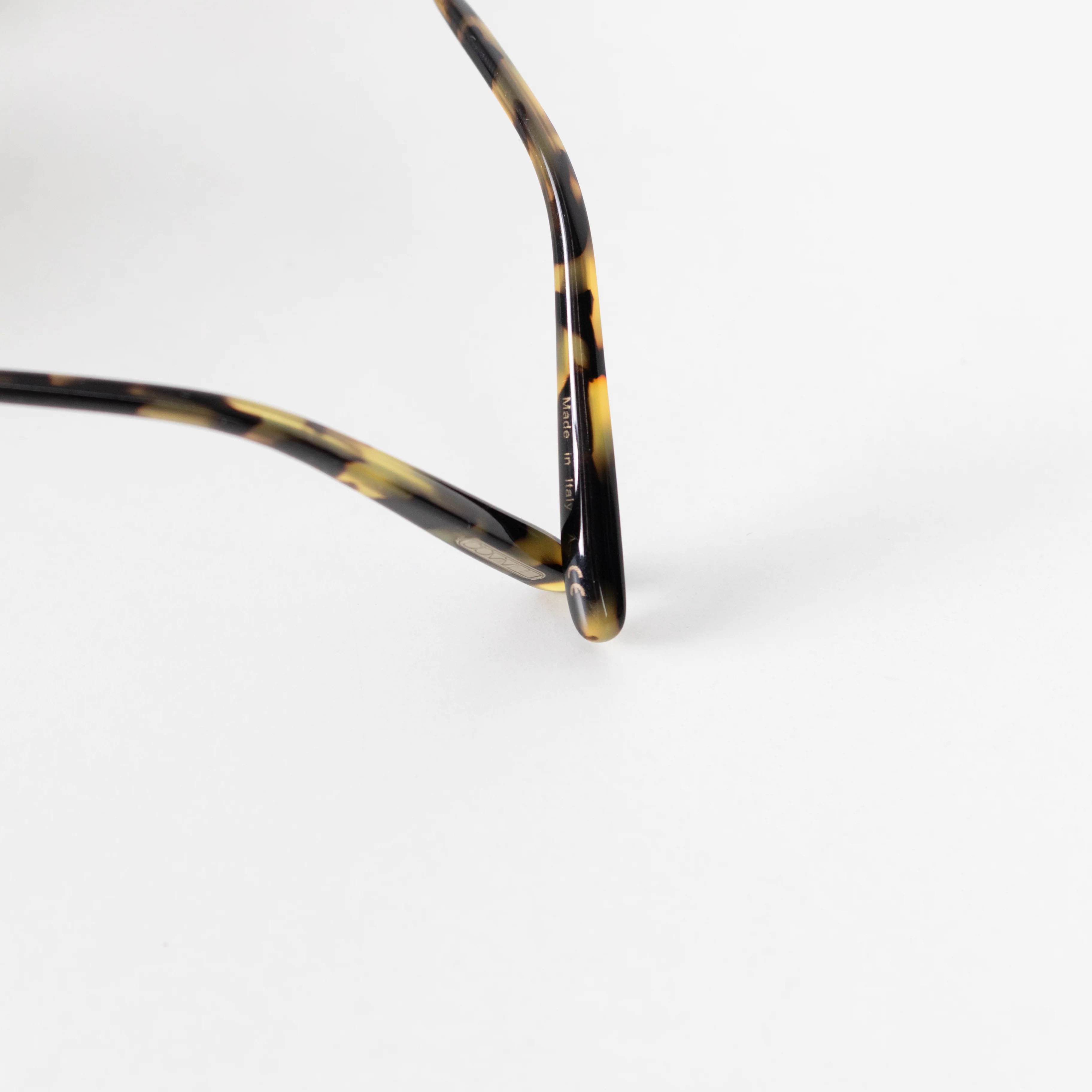 Oliver Peoples Green Tort Round Sunglasses - Image 10