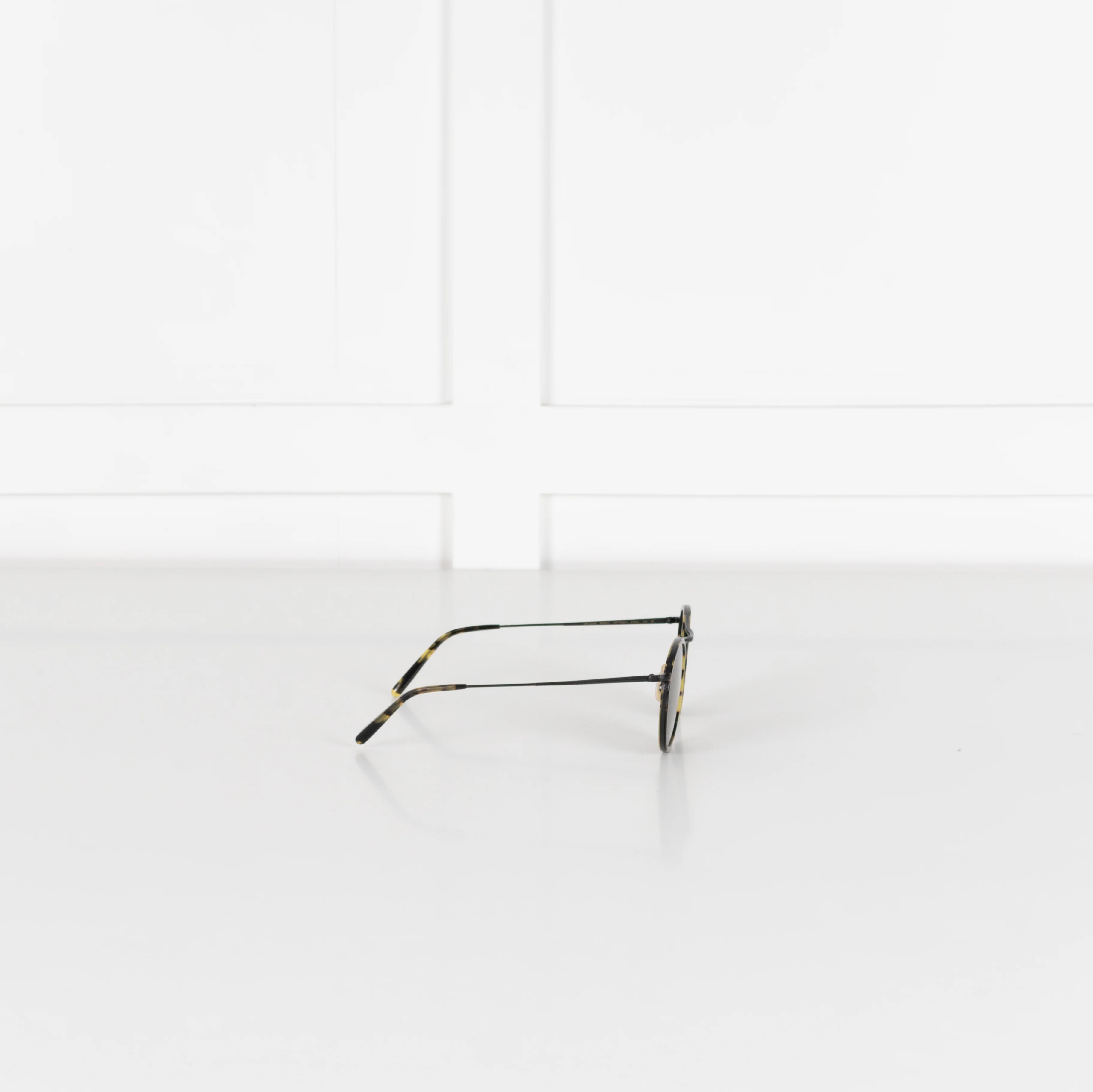 Oliver Peoples Green Tort Round Sunglasses - Image 6