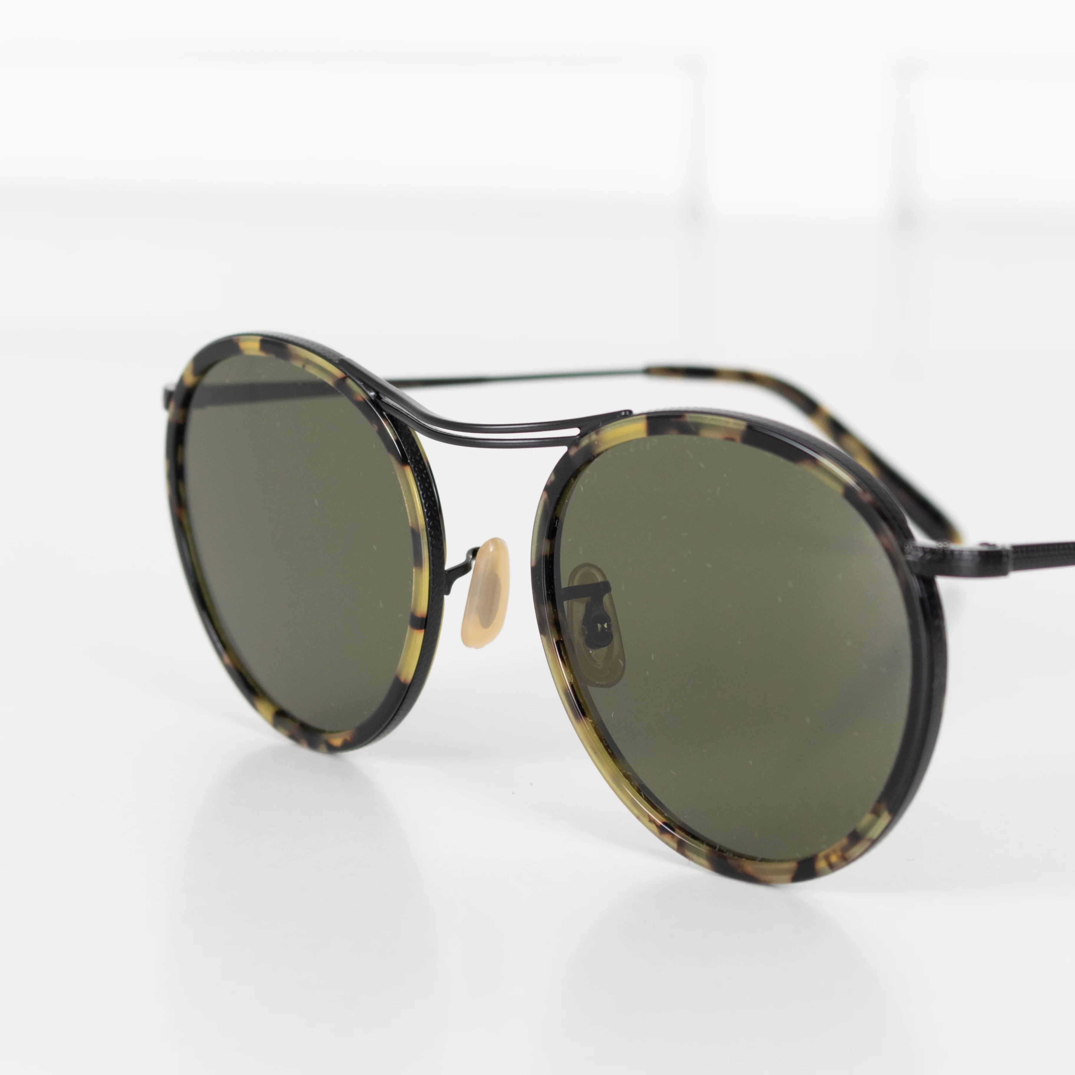 Oliver Peoples Green Tort Round Sunglasses - Image 9
