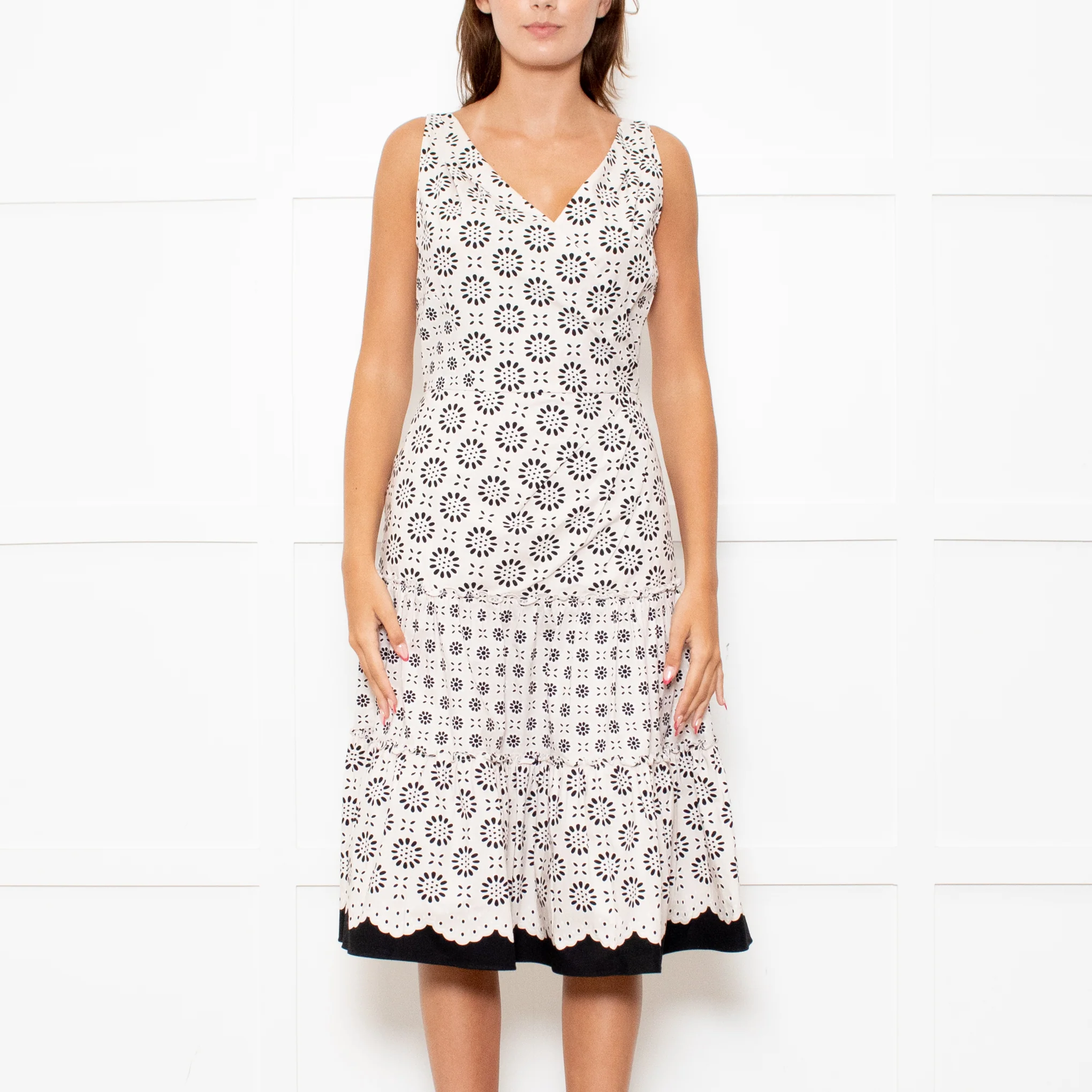 Oscar De La Renta Cream Black Flower Print Tiered Dress - Image 2