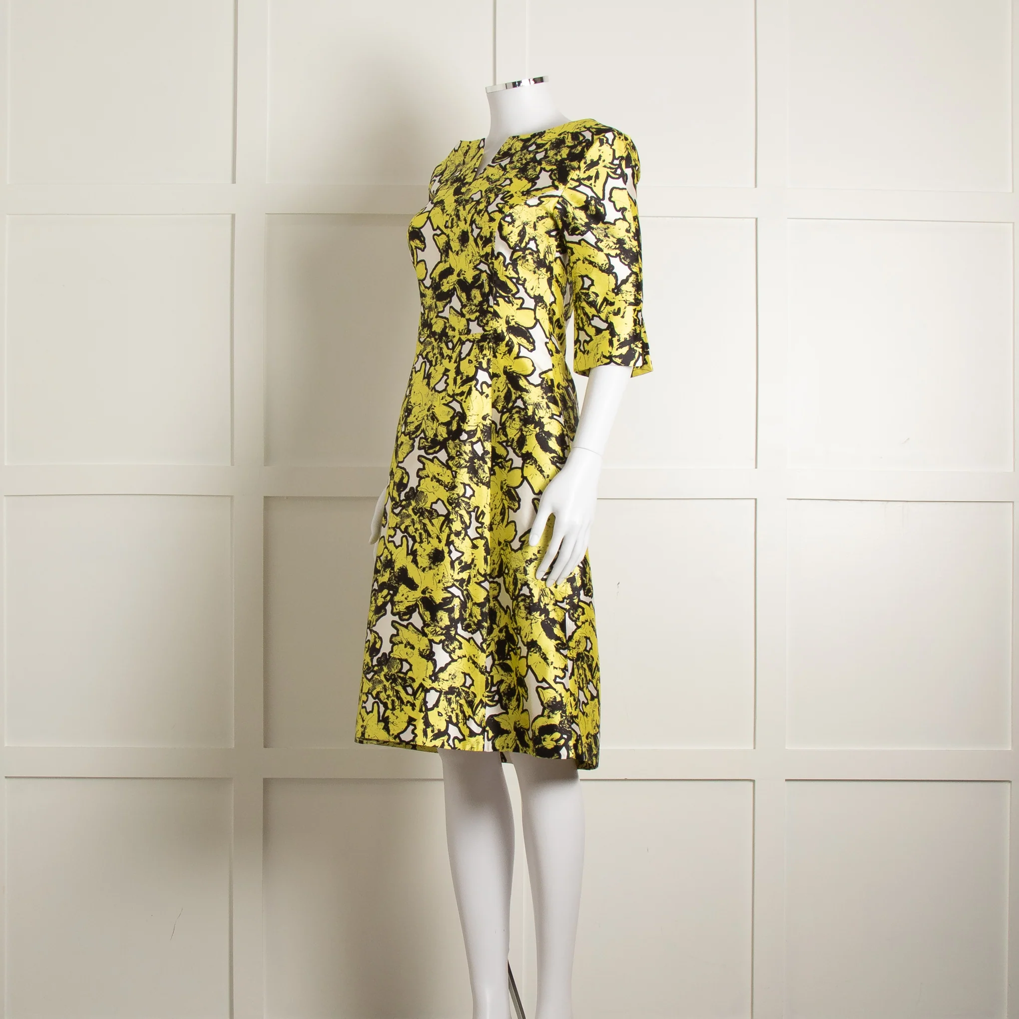 Oscar De La Renta White Yellow Black Silk 3/4 Sleeve Dress - Image 8