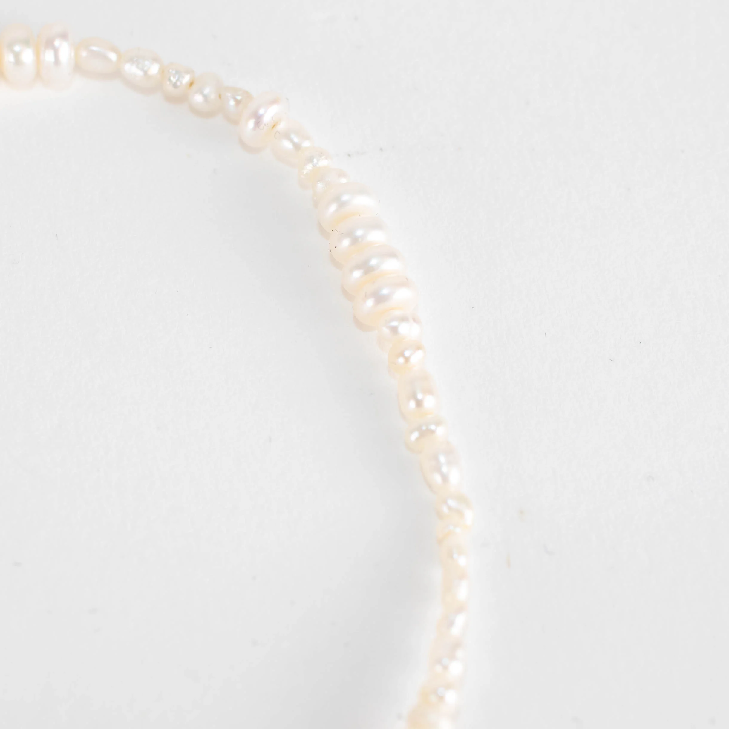 Otiumberg Faux Pearl Anklet - Image 3