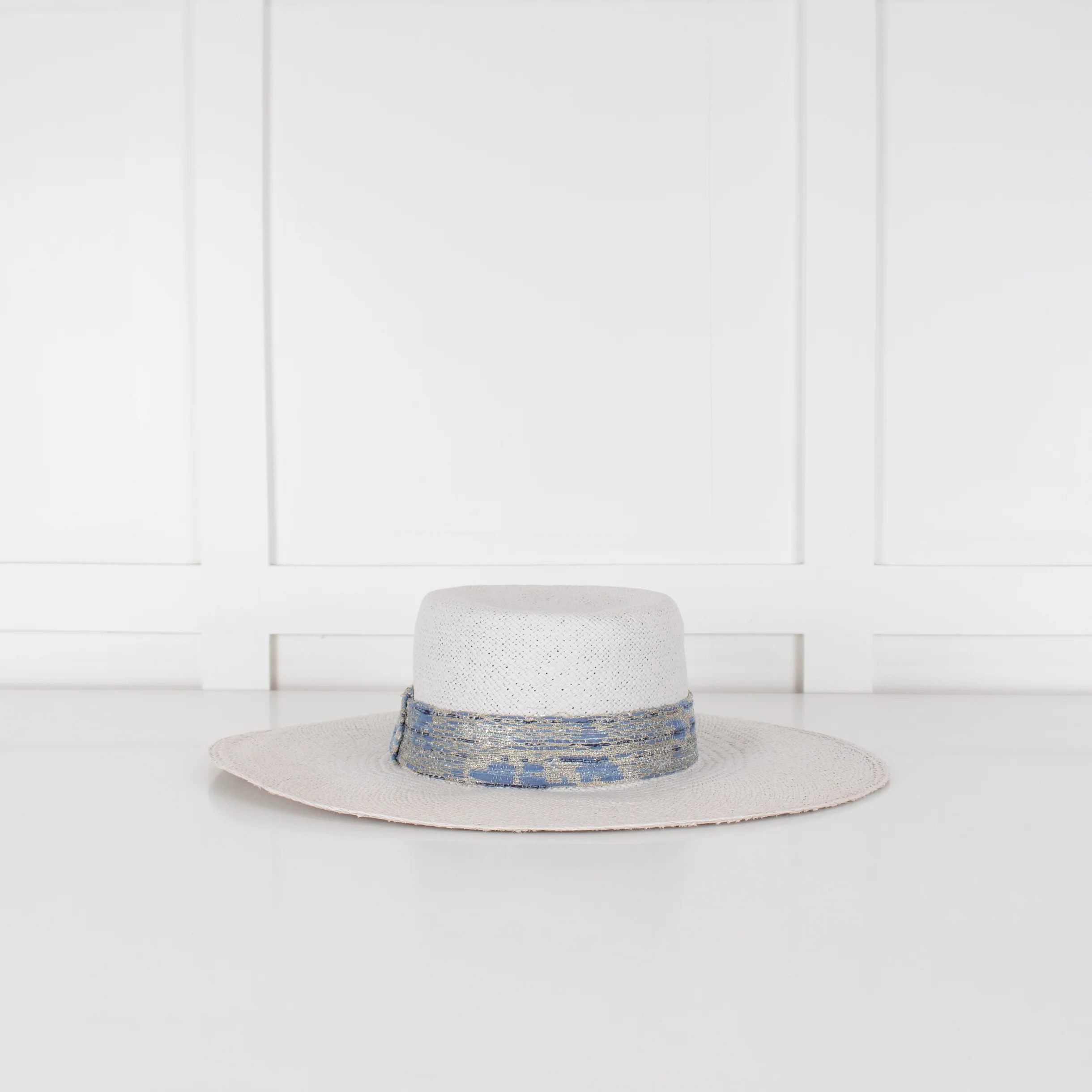 Pachacuti White Wide Brim Panama With Blue Silver Band - Image 3