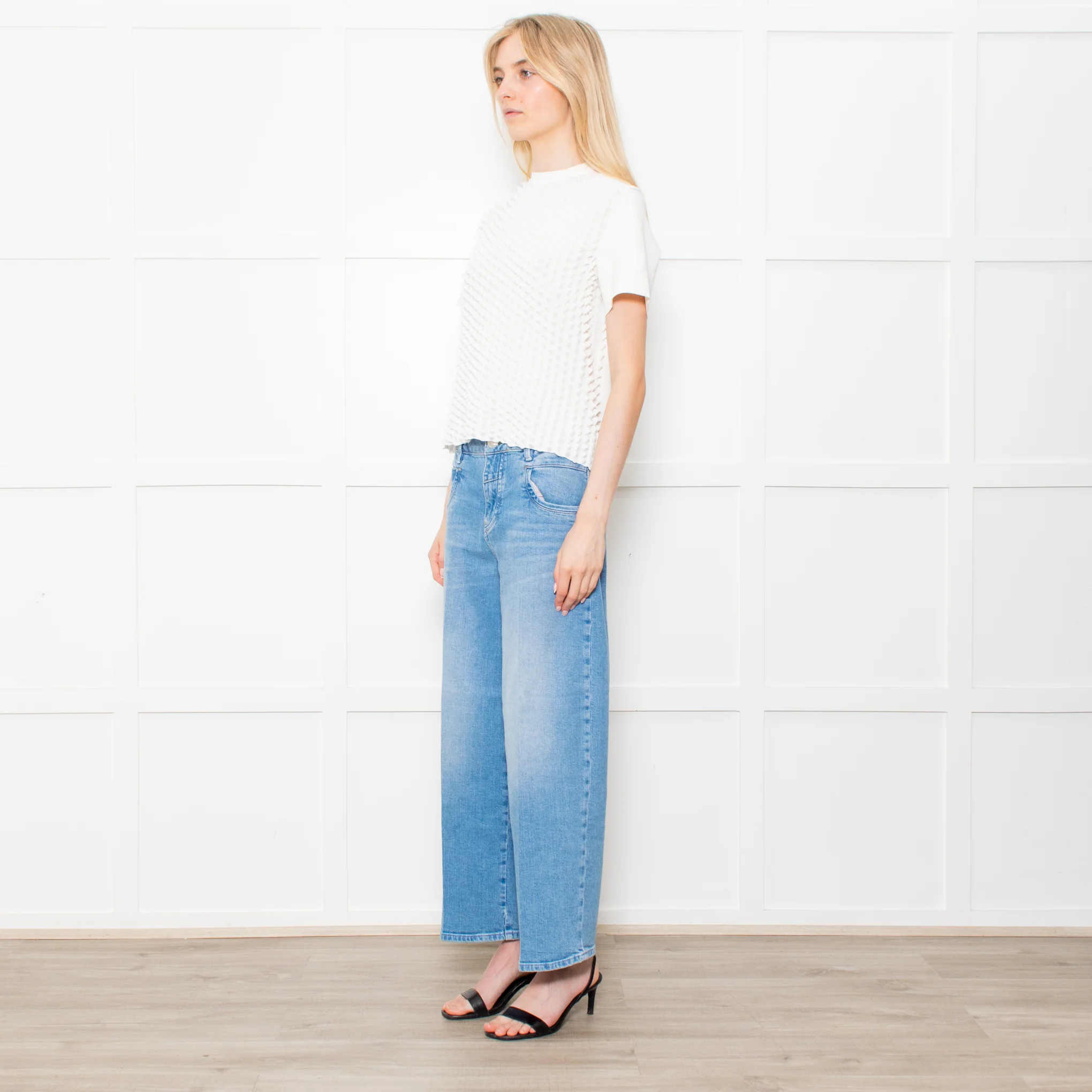 Paco Rabanne White On White Pointy Fabric Short Sleeve Knitted Top - Image 3