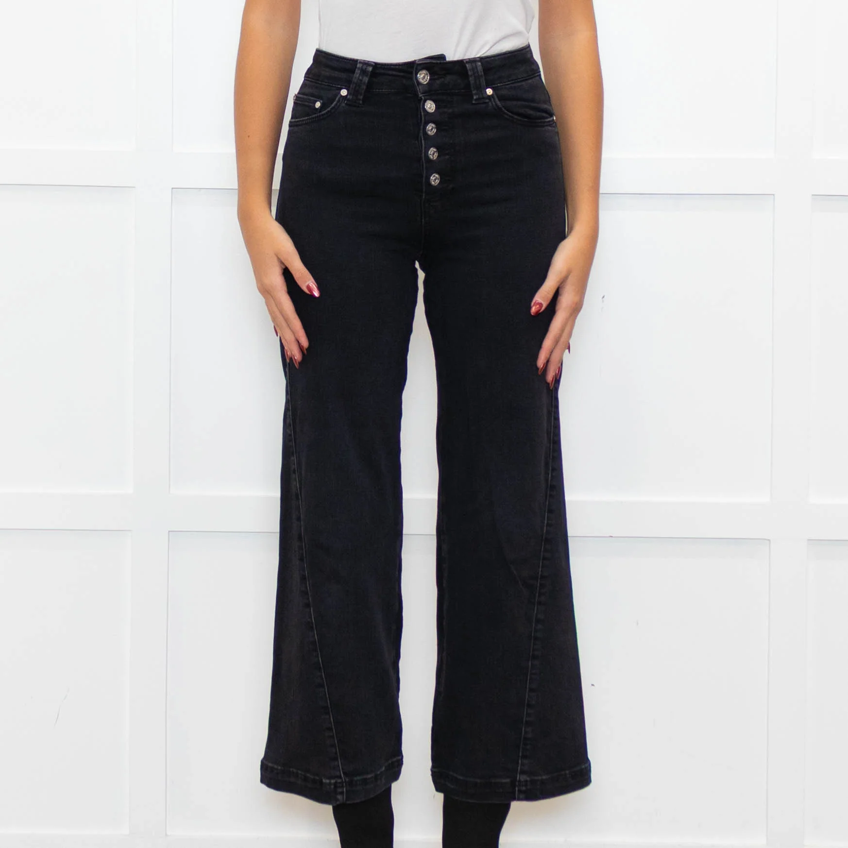 Paige Black Denim Anessa Cropped Jeans - Image 2