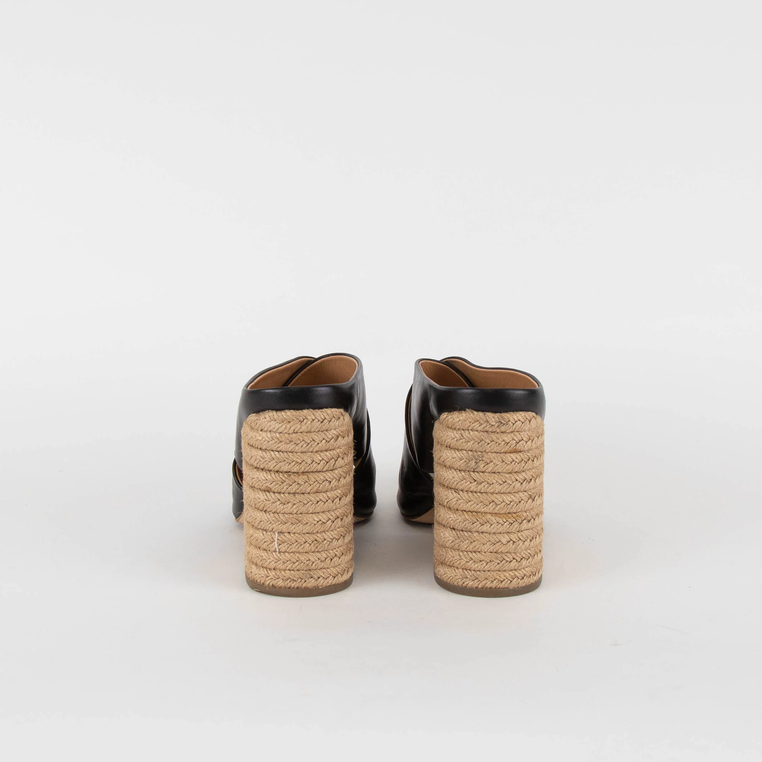 Paloma Barcelo Black Sandals With Rope Thread Heel - Image 5