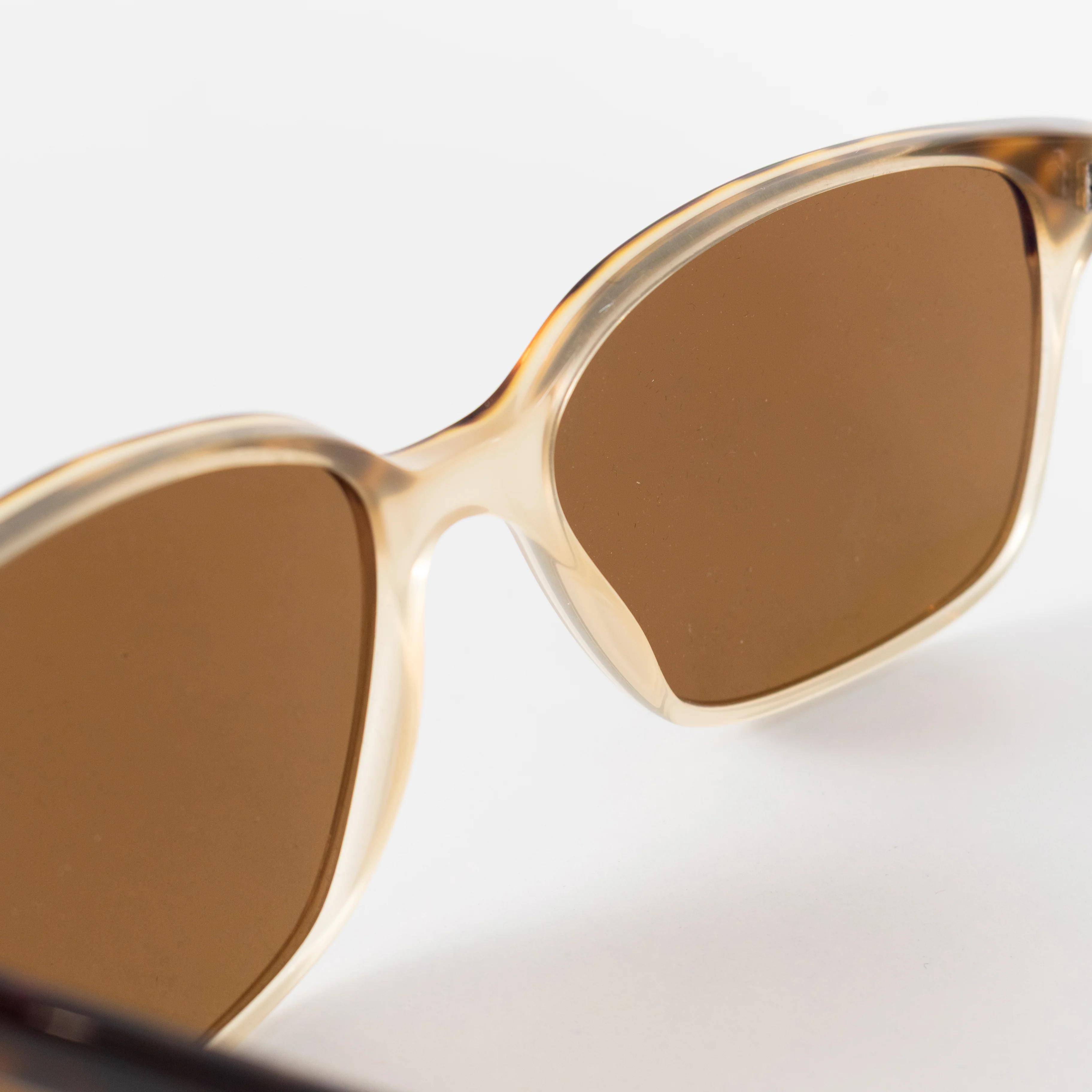 Paul Smith Hindley Yellow Lens Tortoiseshell Rim Sunglasses - Image 12