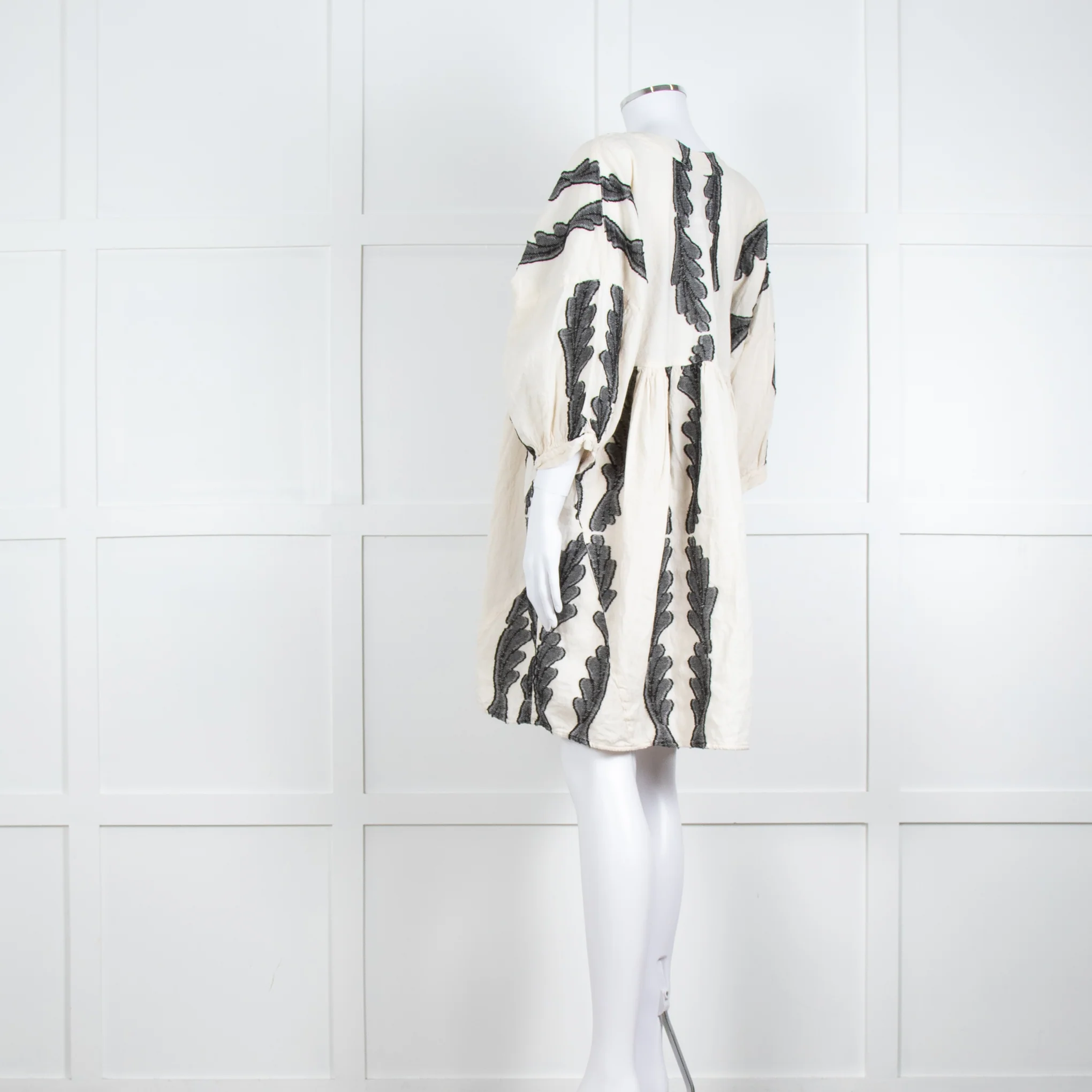 Pearl & Caviar Cream Black Cotton Long Sleeve Short Dress - Image 4