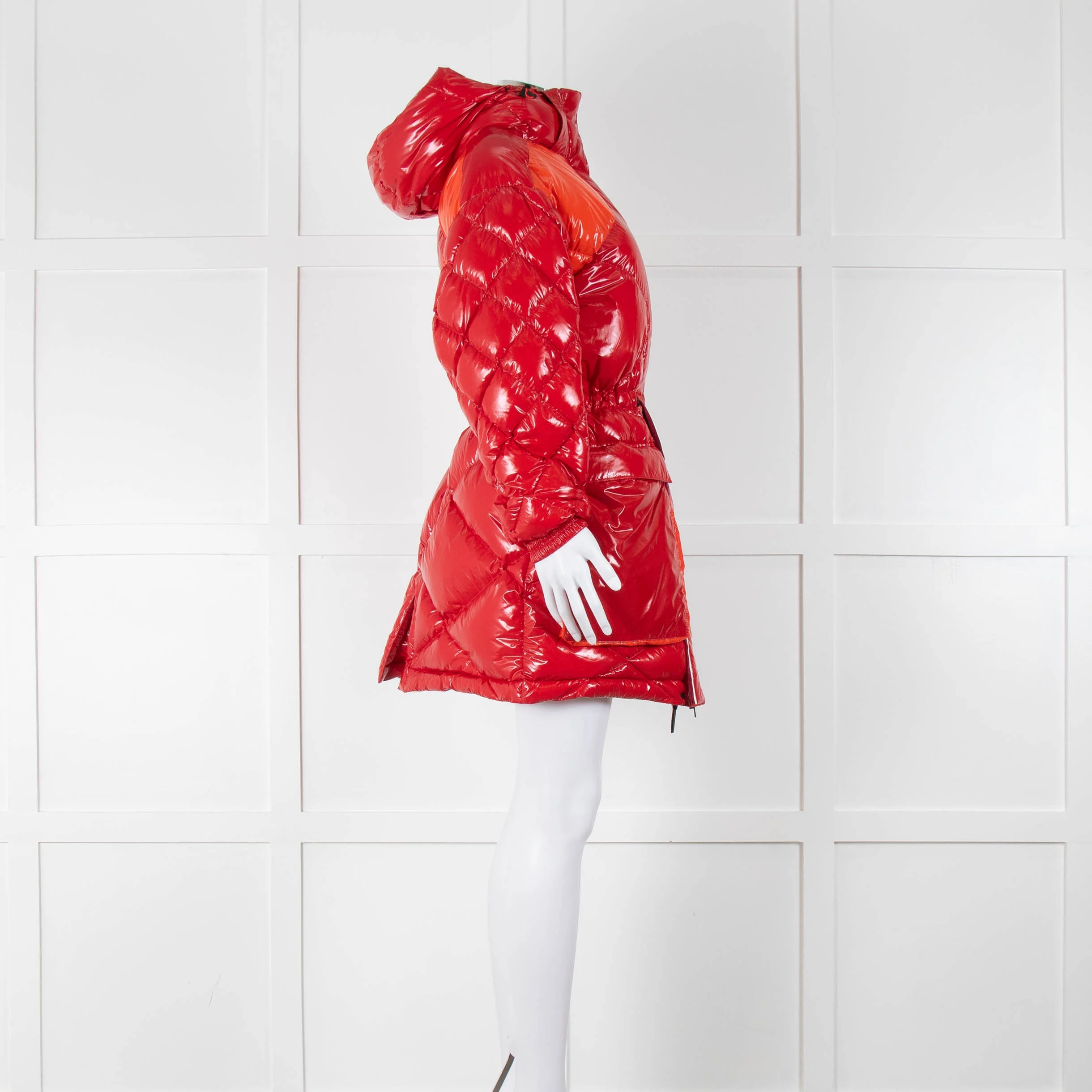 Perfect Moment Red Wet Look Maelle Hood Duvett Ski Jacket - Image 3